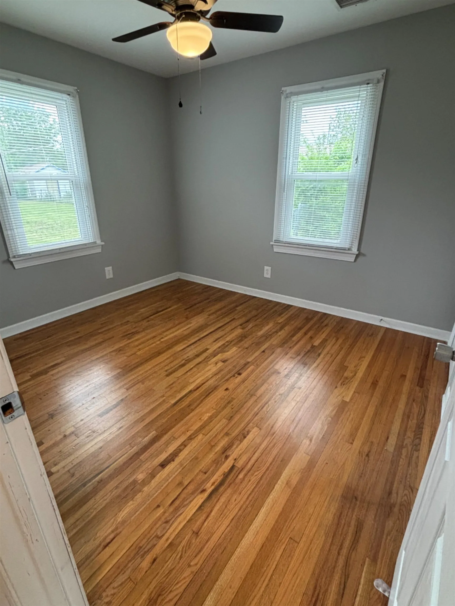 Wichita, Kansas 67209, United States, 2 Bedrooms Bedrooms, ,1 BathroomBathrooms,Residential,Pending,144198