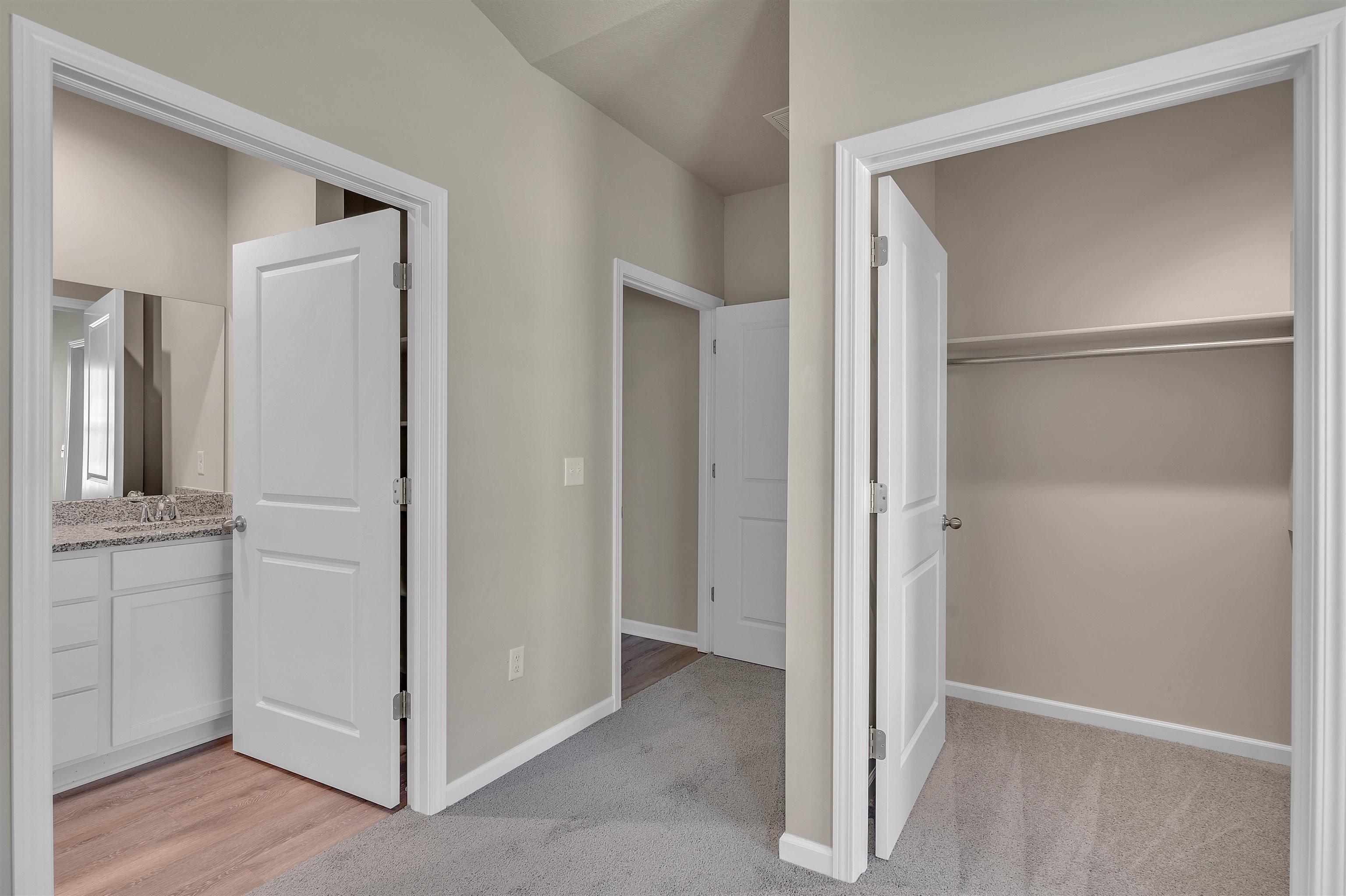 2868 S Maize Ct, Wichita, Kansas image 23