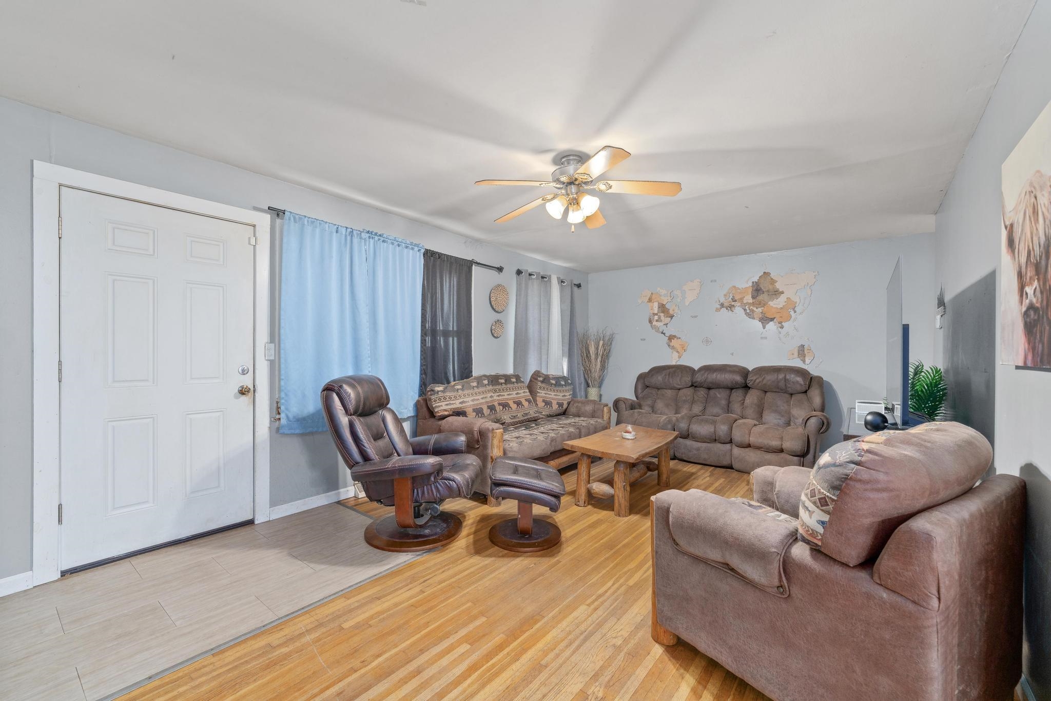 1215 N Logan St, Newton, Kansas image 17
