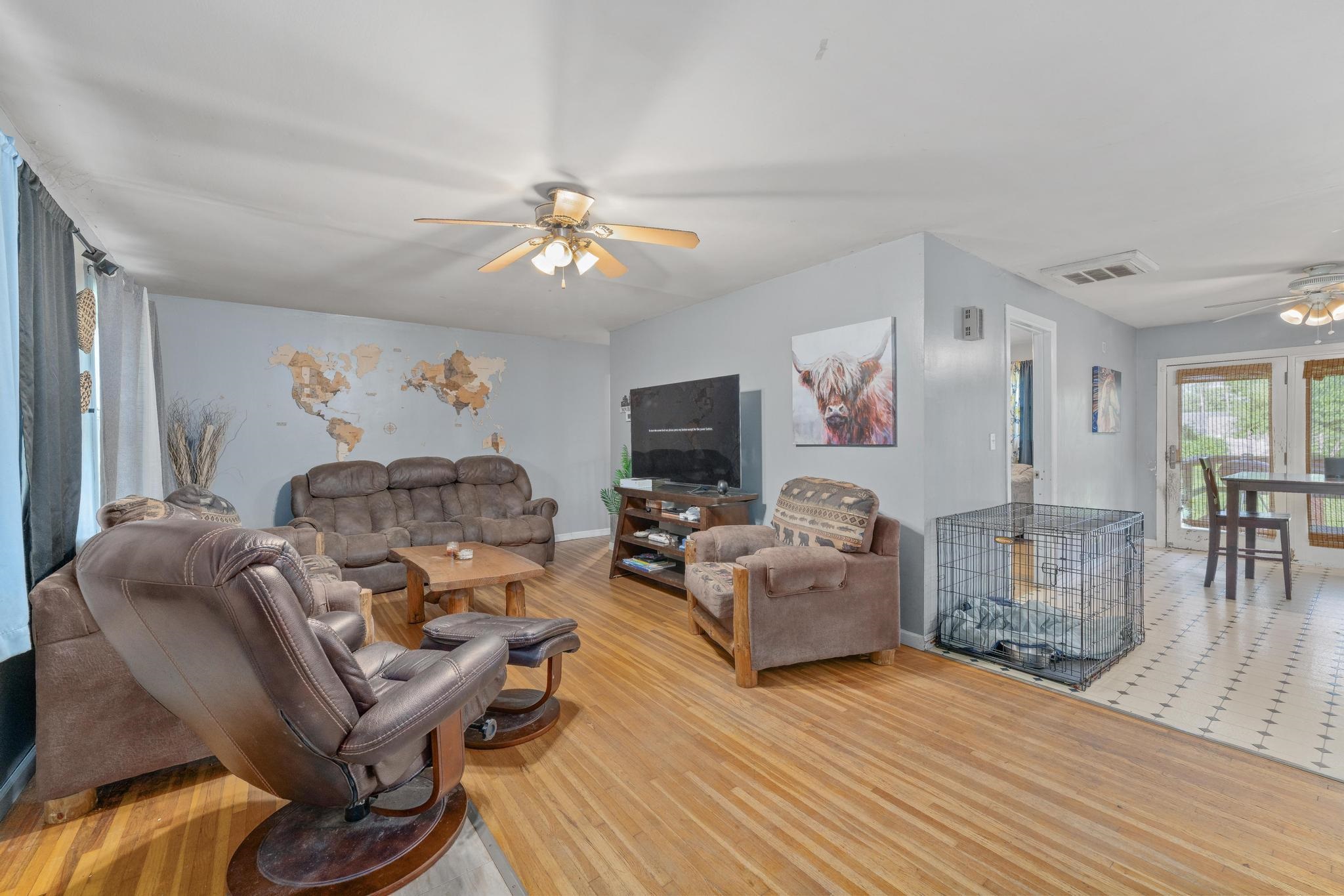 1215 N Logan St, Newton, Kansas image 3