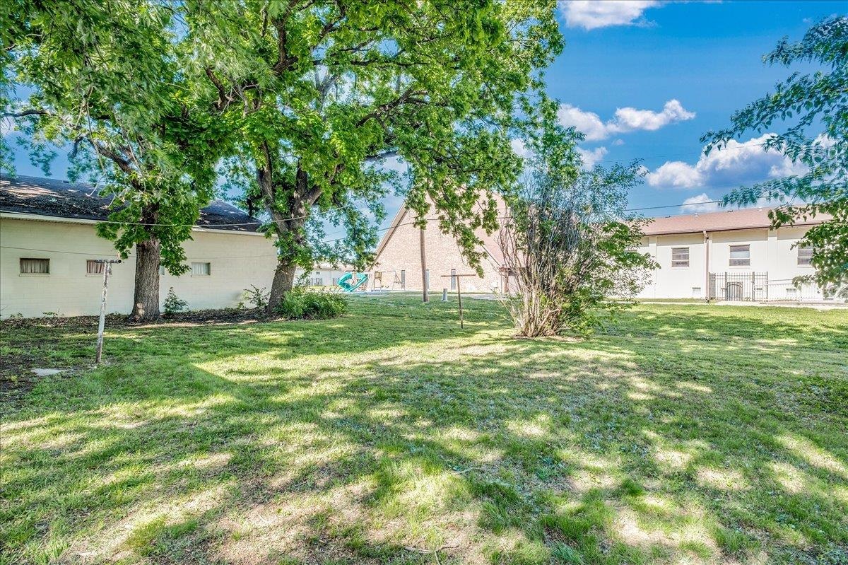 134 S Wayne Ave, Haysville, Kansas image 30