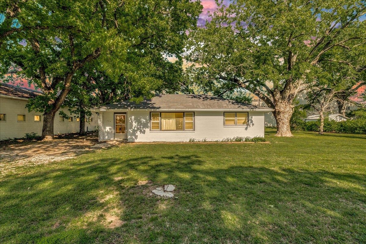 134 S Wayne Ave, Haysville, Kansas image 2