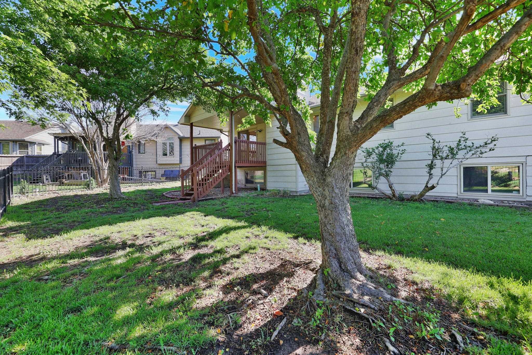 Wichita, Kansas 67212, United States, 4 Bedrooms Bedrooms, ,3 BathroomsBathrooms,Residential,Pending,57485