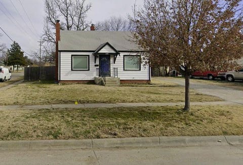 Homes For Sale - 200 S Sheridan Ave<br/> Wichita, KS 67213