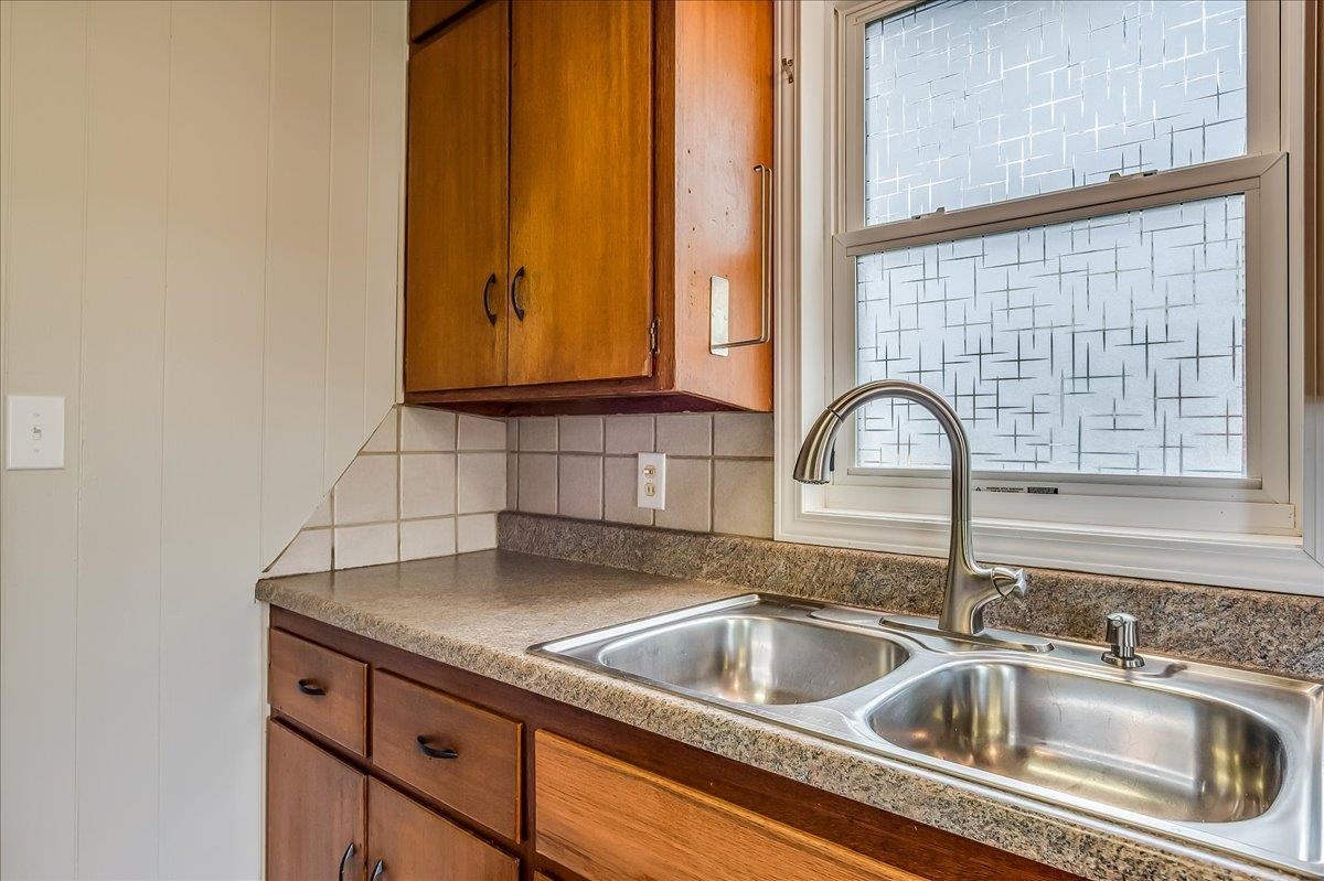 1109 N Woodlawn Blvd, Derby, Kansas image 15