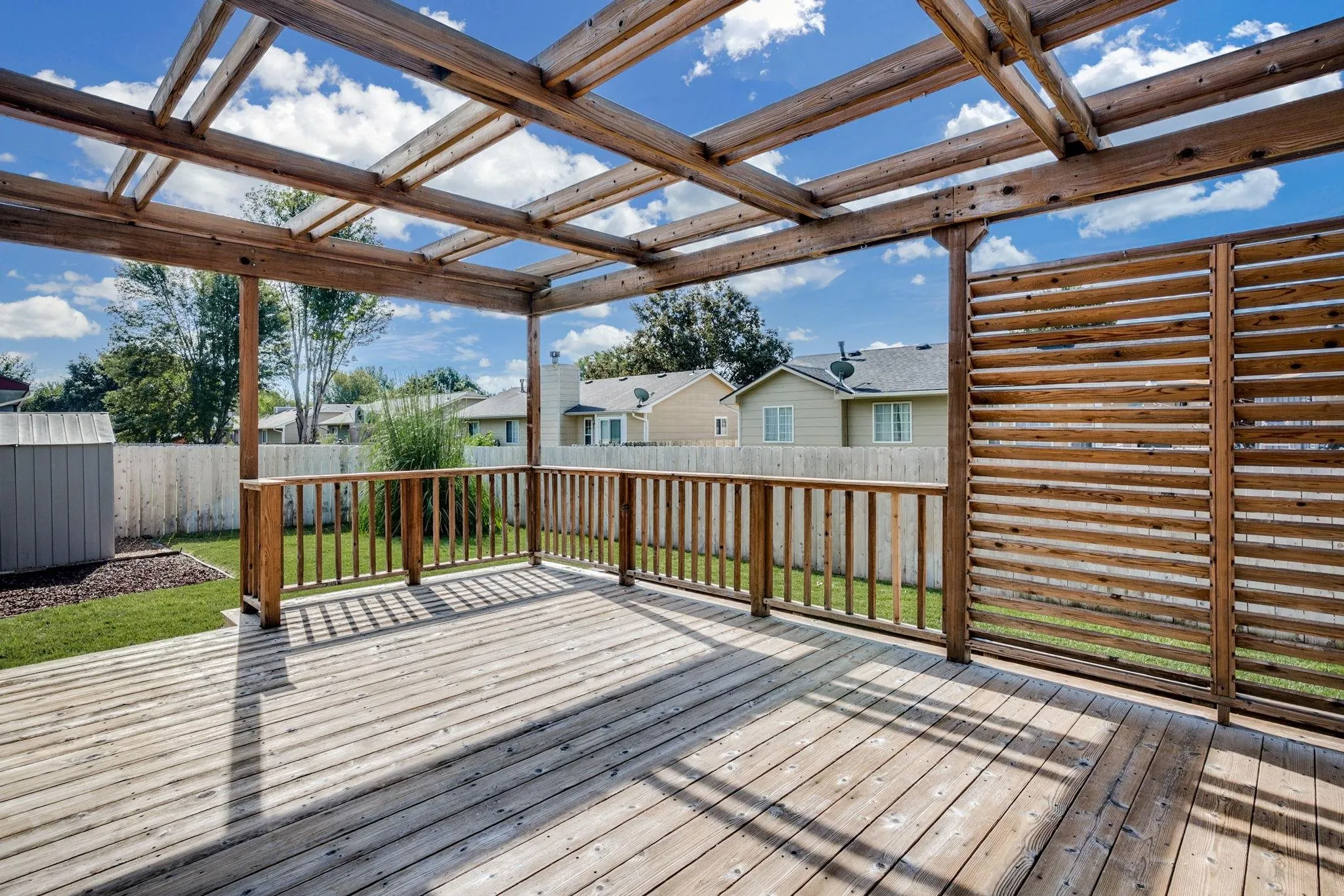 Wichita, Kansas 67212, United States, 4 Bedrooms Bedrooms, ,3 BathroomsBathrooms,Residential,Pending,192371