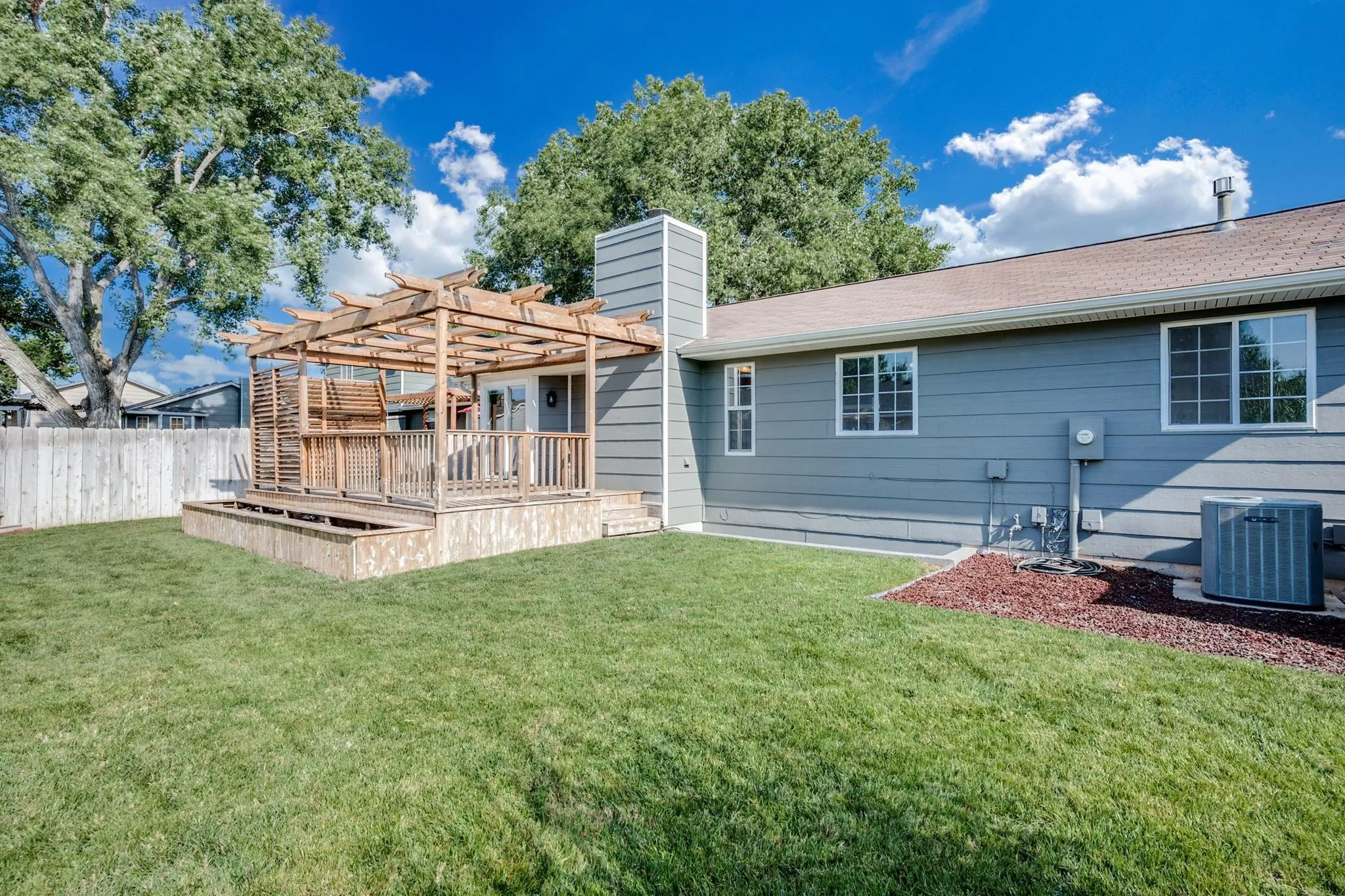 Wichita, Kansas 67212, United States, 4 Bedrooms Bedrooms, ,3 BathroomsBathrooms,Residential,Pending,192371