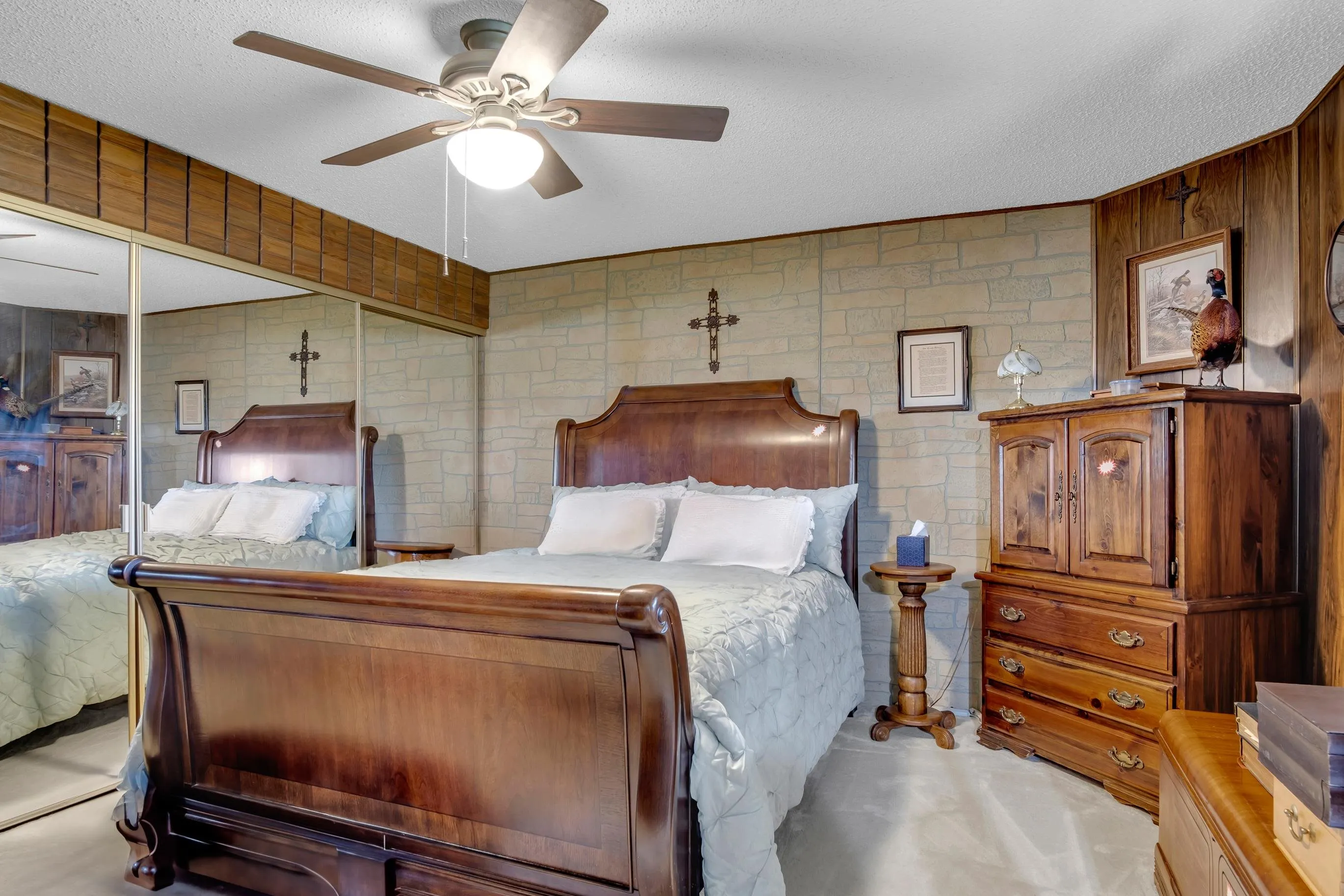 Newton, Kansas 67114, United States, 4 Bedrooms Bedrooms, ,2 BathroomsBathrooms,Residential,Pending,155844