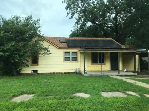 Homes For Sale - 403 N Sumner St<br/> Sumner County, Belle Plaine, KS 67013