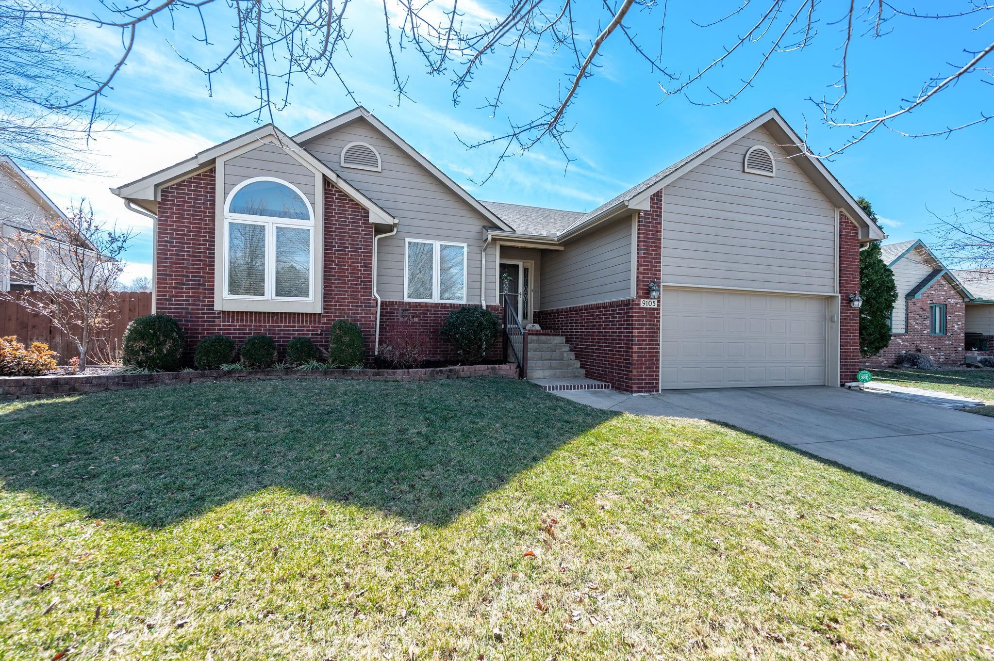 9105 W Meadow Knoll, Wichita, Kansas image 2