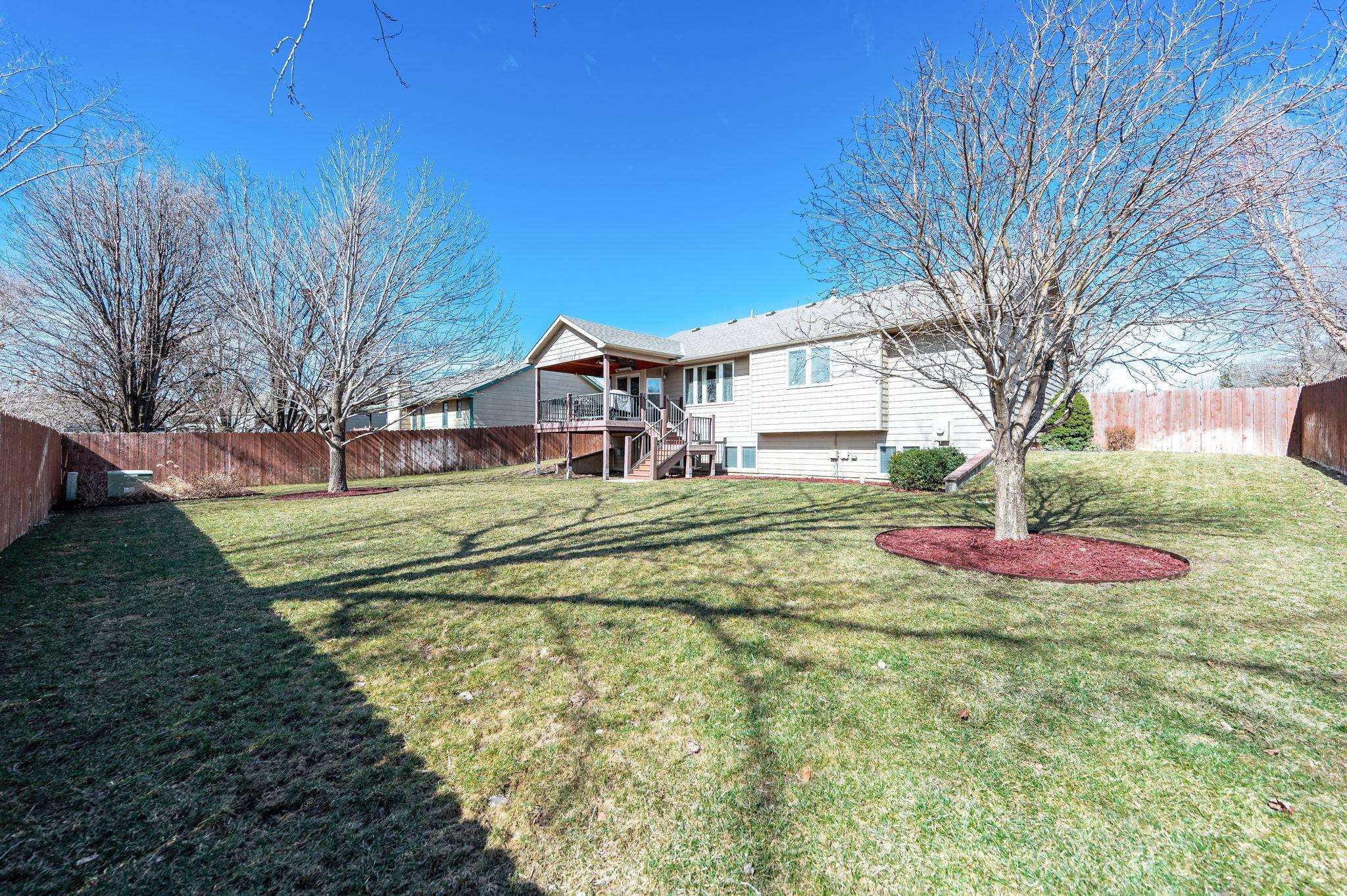 9105 W Meadow Knoll, Wichita, Kansas image 29