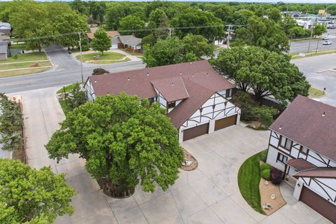 Homes For Sale - 641 N Woodlawn #2 Blvd<br/> Sedgwick County, Wichita, KS 67208