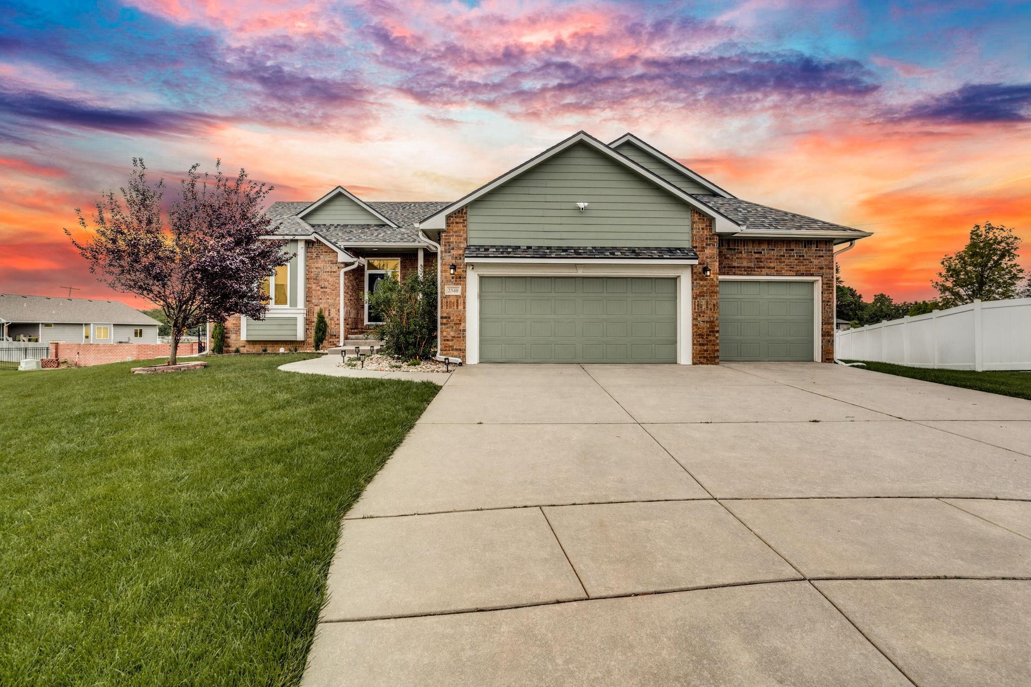 2340 S Mckenzie Ct, Andover, Kansas image 1