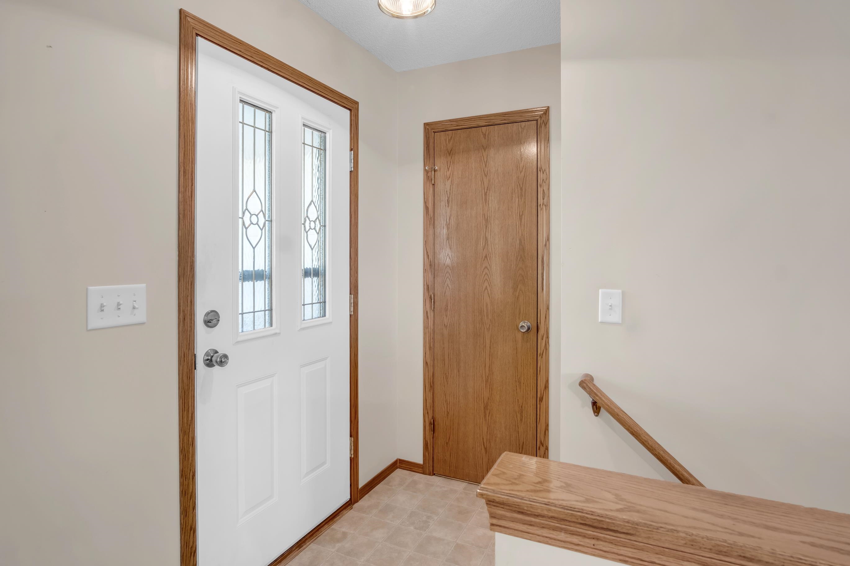 220 Sutton Dr, Newton, Kansas image 14