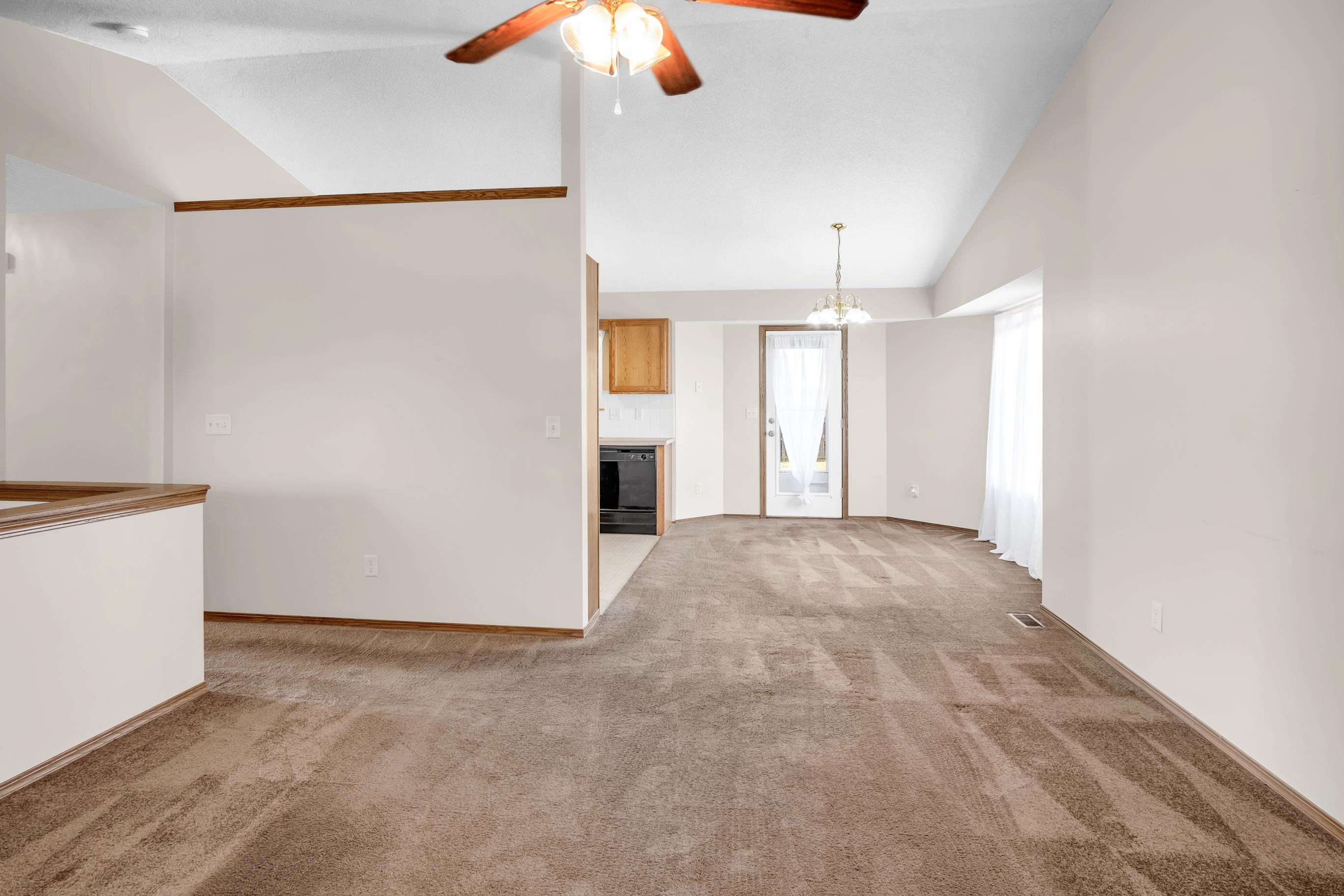 220 Sutton Dr, Newton, Kansas image 12