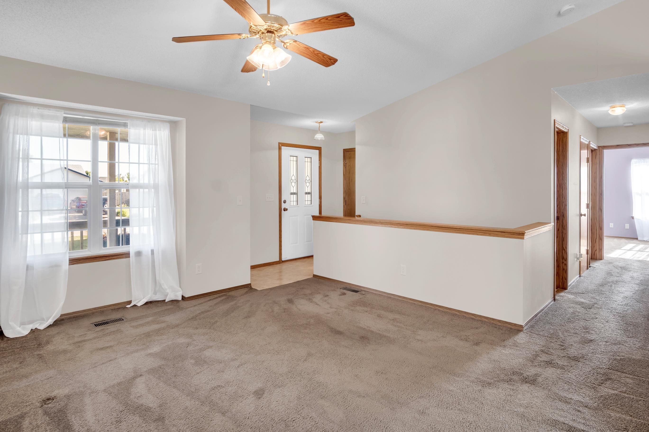 220 Sutton Dr, Newton, Kansas image 3