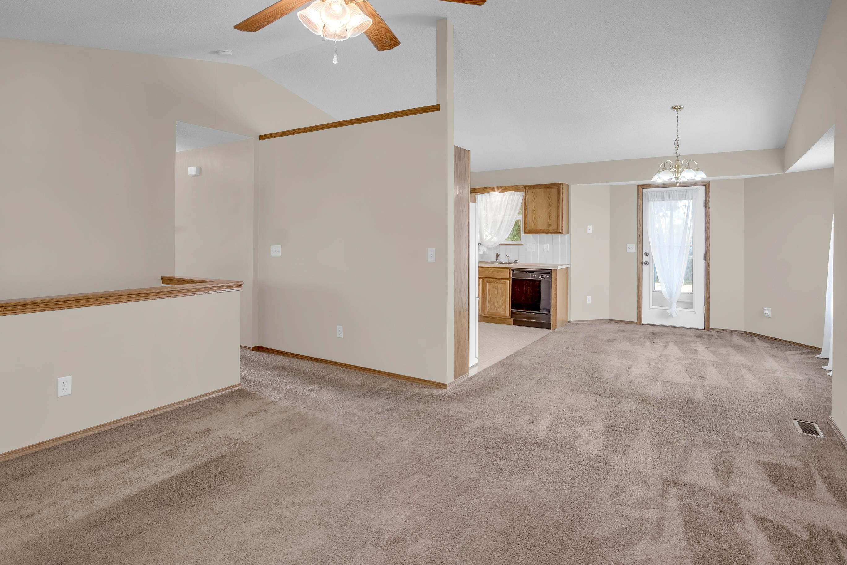 220 Sutton Dr, Newton, Kansas image 16