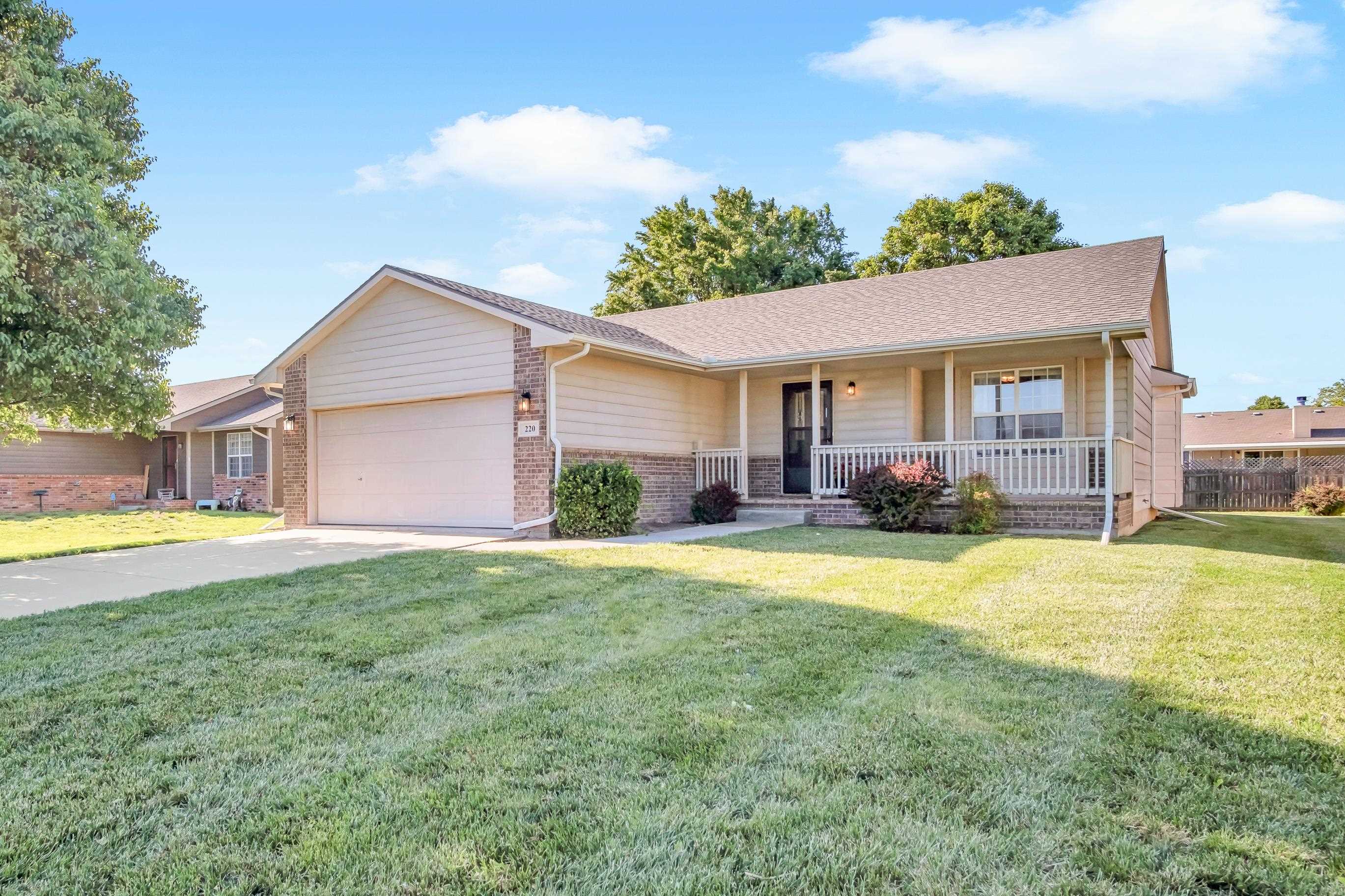 220 Sutton Dr, Newton, Kansas image 13