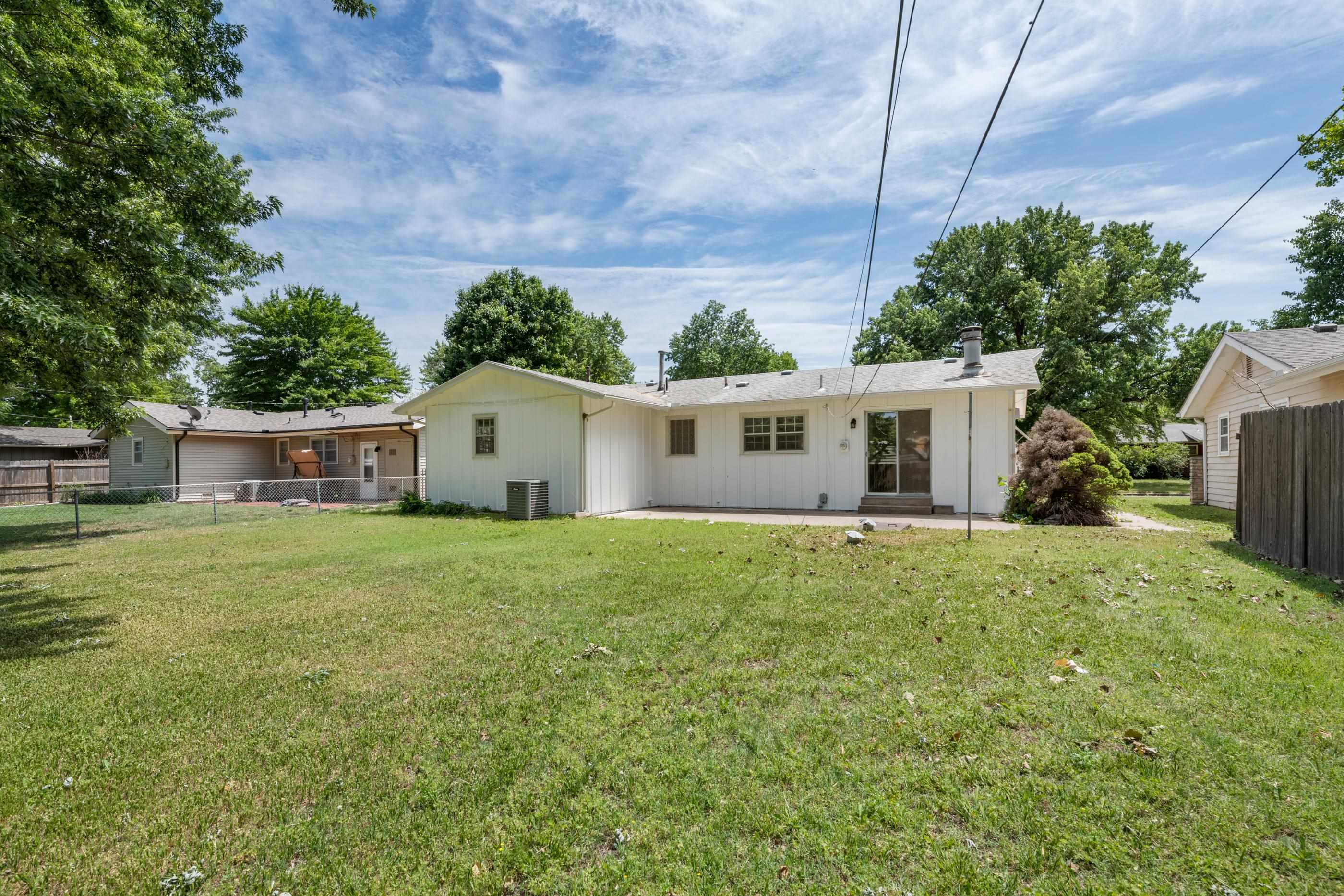 3908 W 19th St N St, Wichita, Kansas image 3