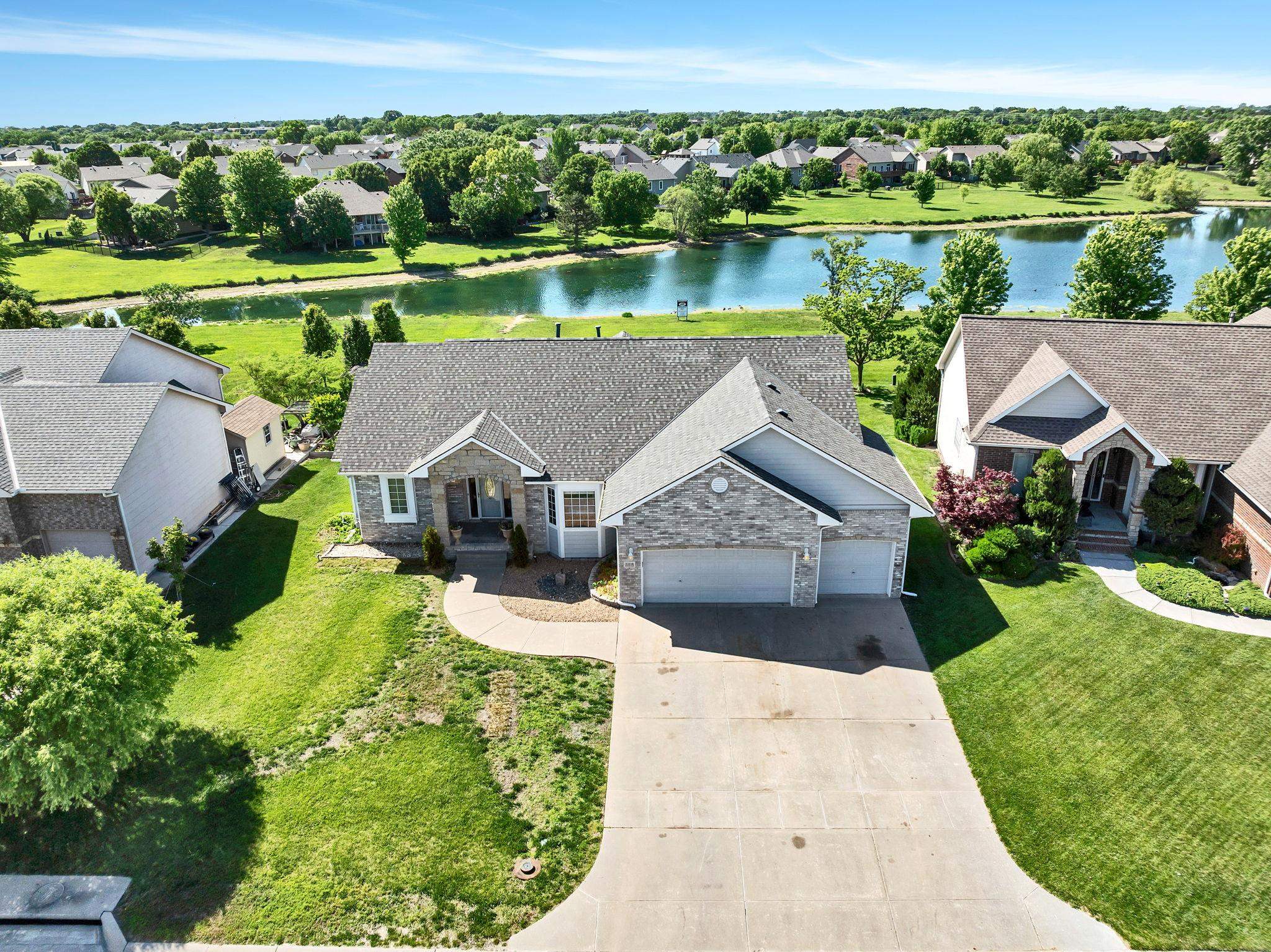 12218 E Andrea St, Wichita, Virginia image 3
