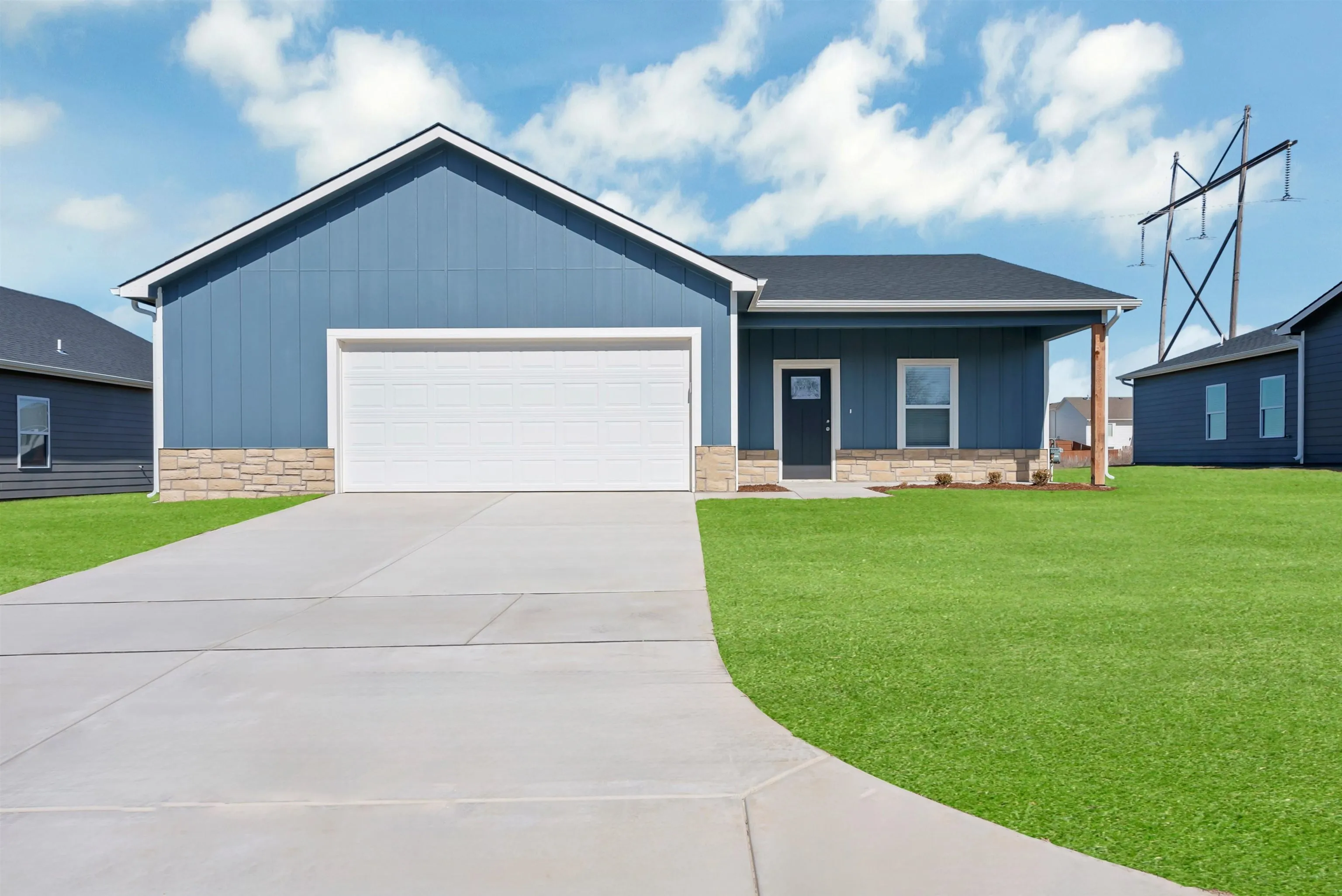 Valley Center, Kansas 67147, United States, 3 Bedrooms Bedrooms, ,2 BathroomsBathrooms,Residential,Pending,47169