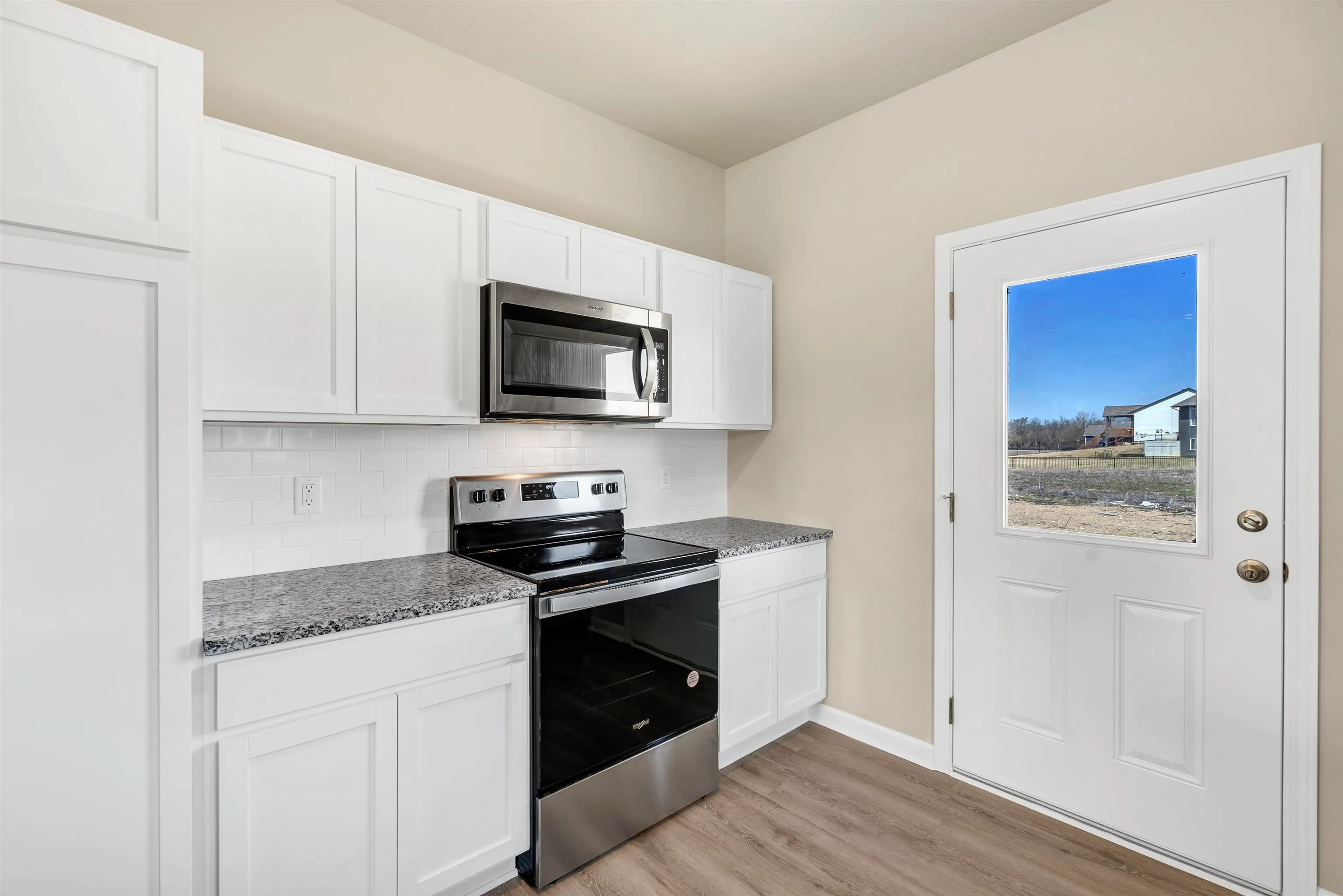 Valley Center, Kansas 67147, United States, 3 Bedrooms Bedrooms, ,2 BathroomsBathrooms,Residential,Pending,47169