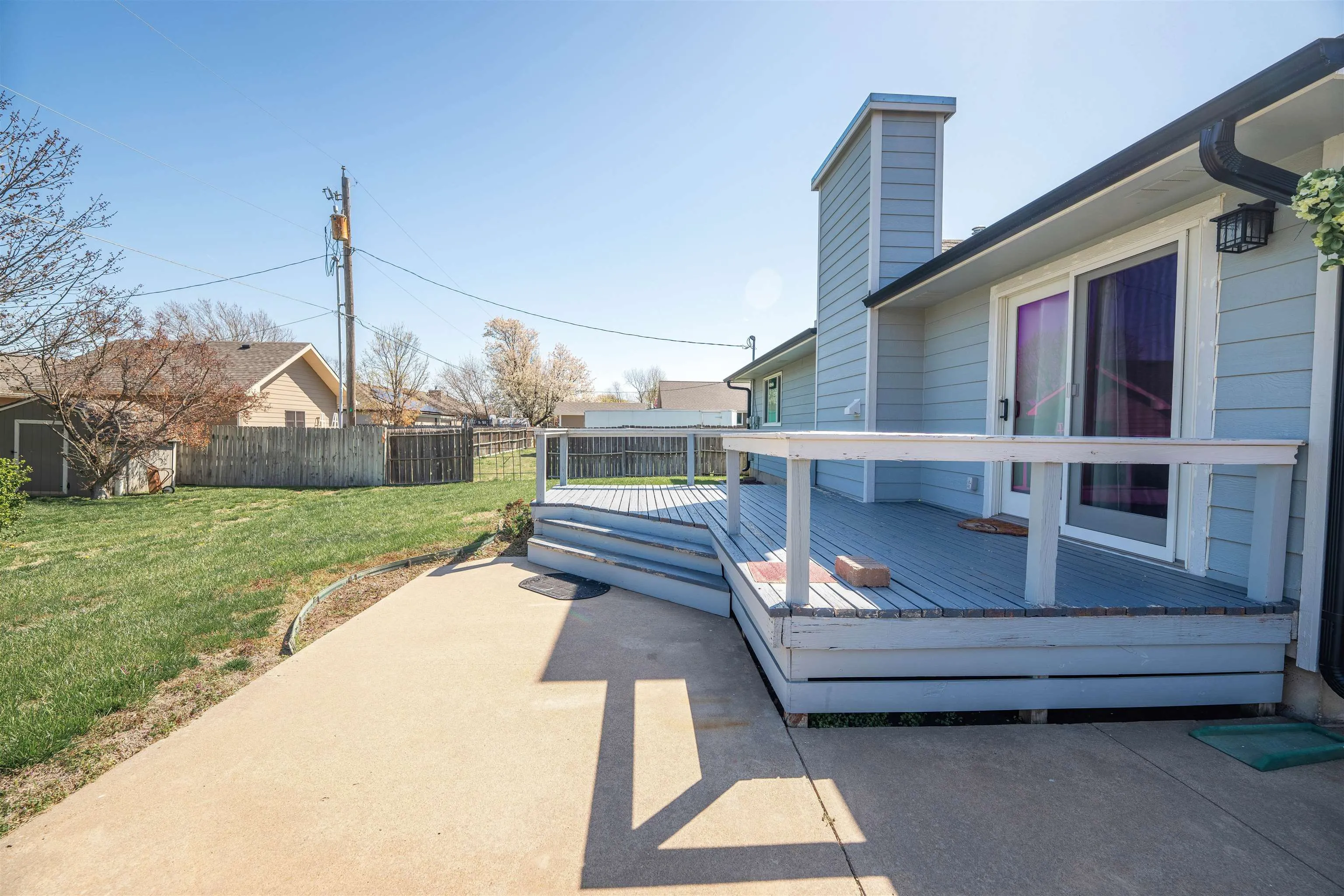 Salina, Kansas 67401, United States, 4 Bedrooms Bedrooms, ,2 BathroomsBathrooms,Residential,Pending,104928