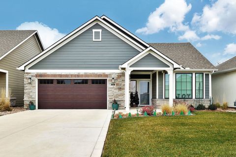 Townhouse For Sale - 724 E Park Place<br/> Butler County, Andover, KS 67002