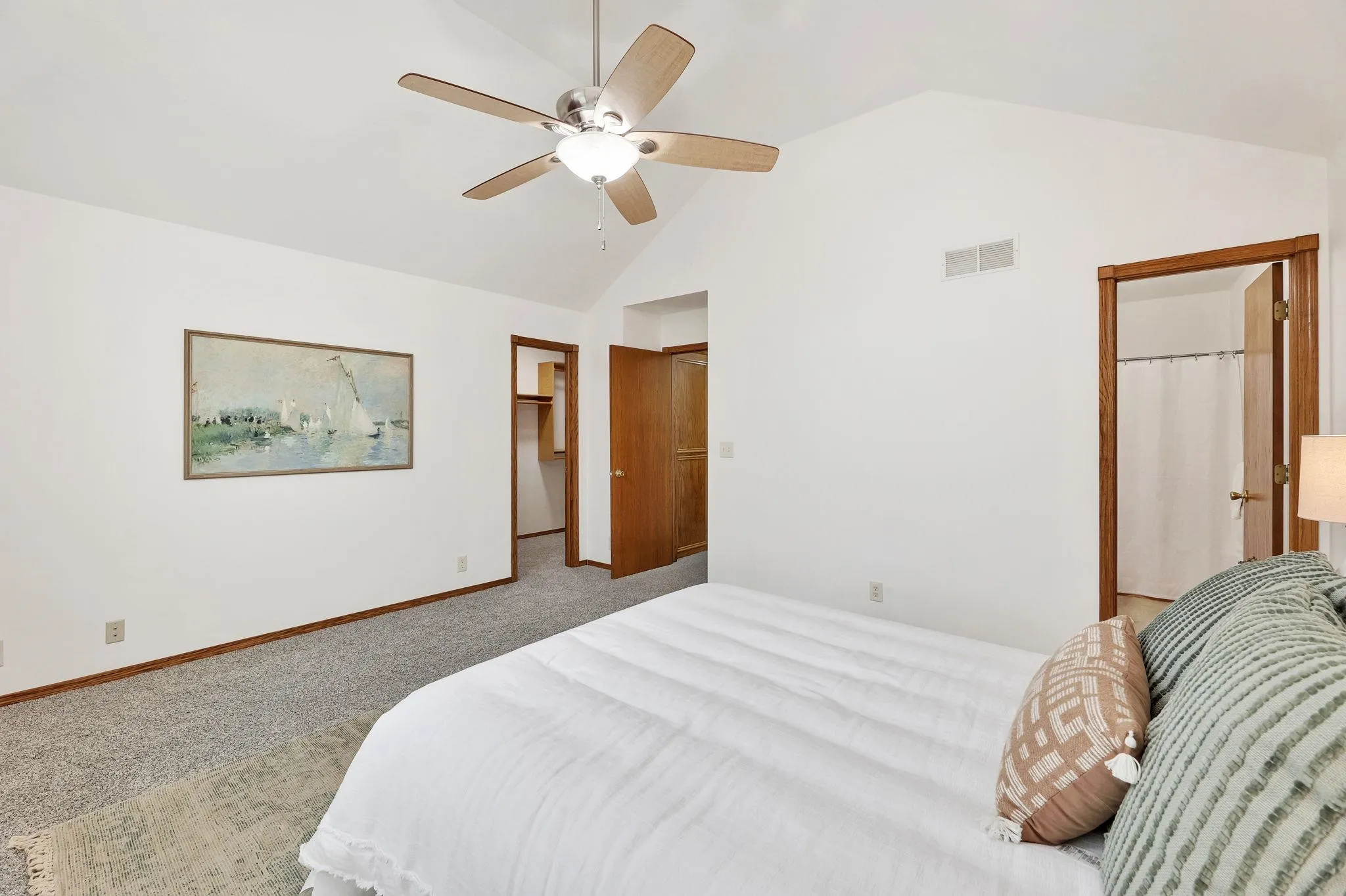 Wichita, Kansas 67209, United States, 4 Bedrooms Bedrooms, ,3 BathroomsBathrooms,Residential,Pending,42100