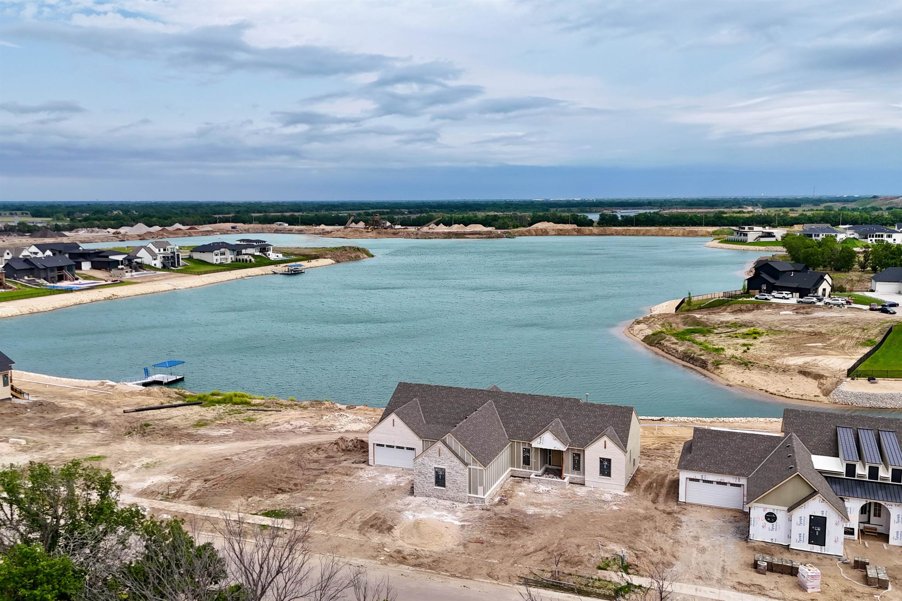 4624 N Ridge Port St, Wichita, Kansas image 3