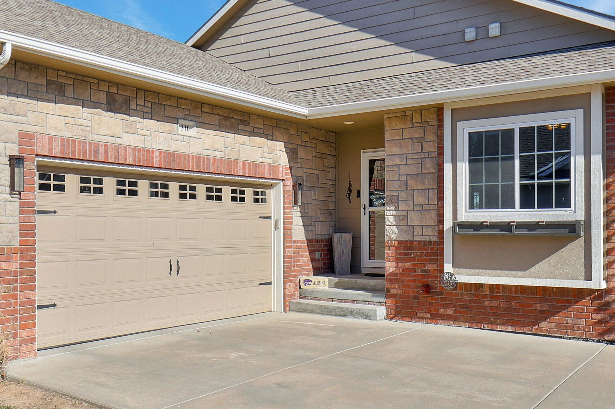 310 S Nineiron Court, Wichita, Kansas image 2