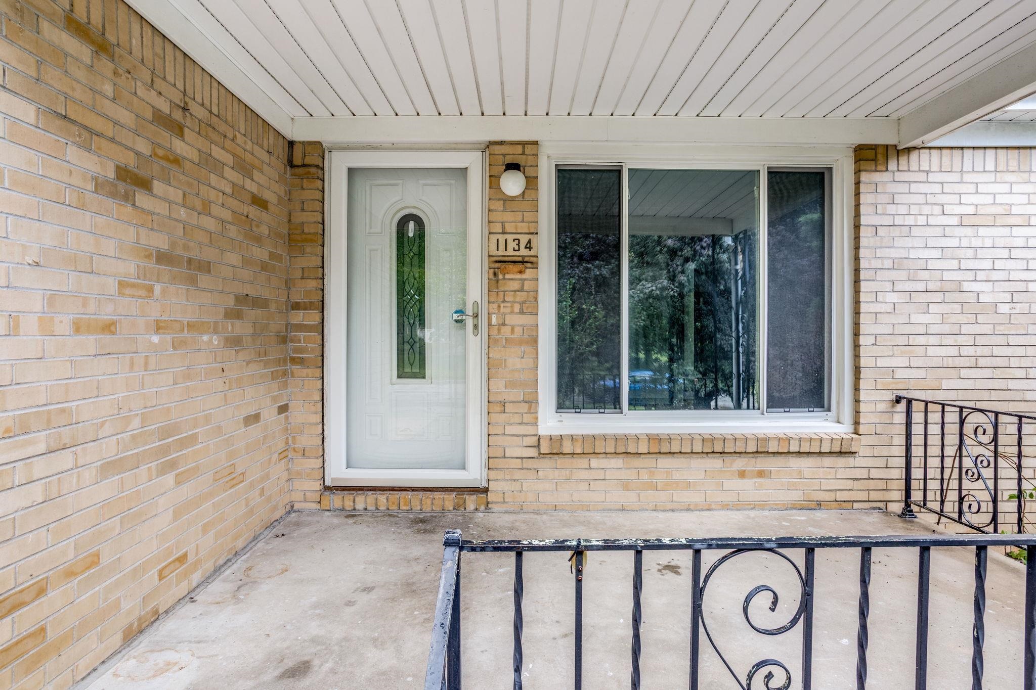 1134 S Fabrique Dr, Wichita, Kansas image 2