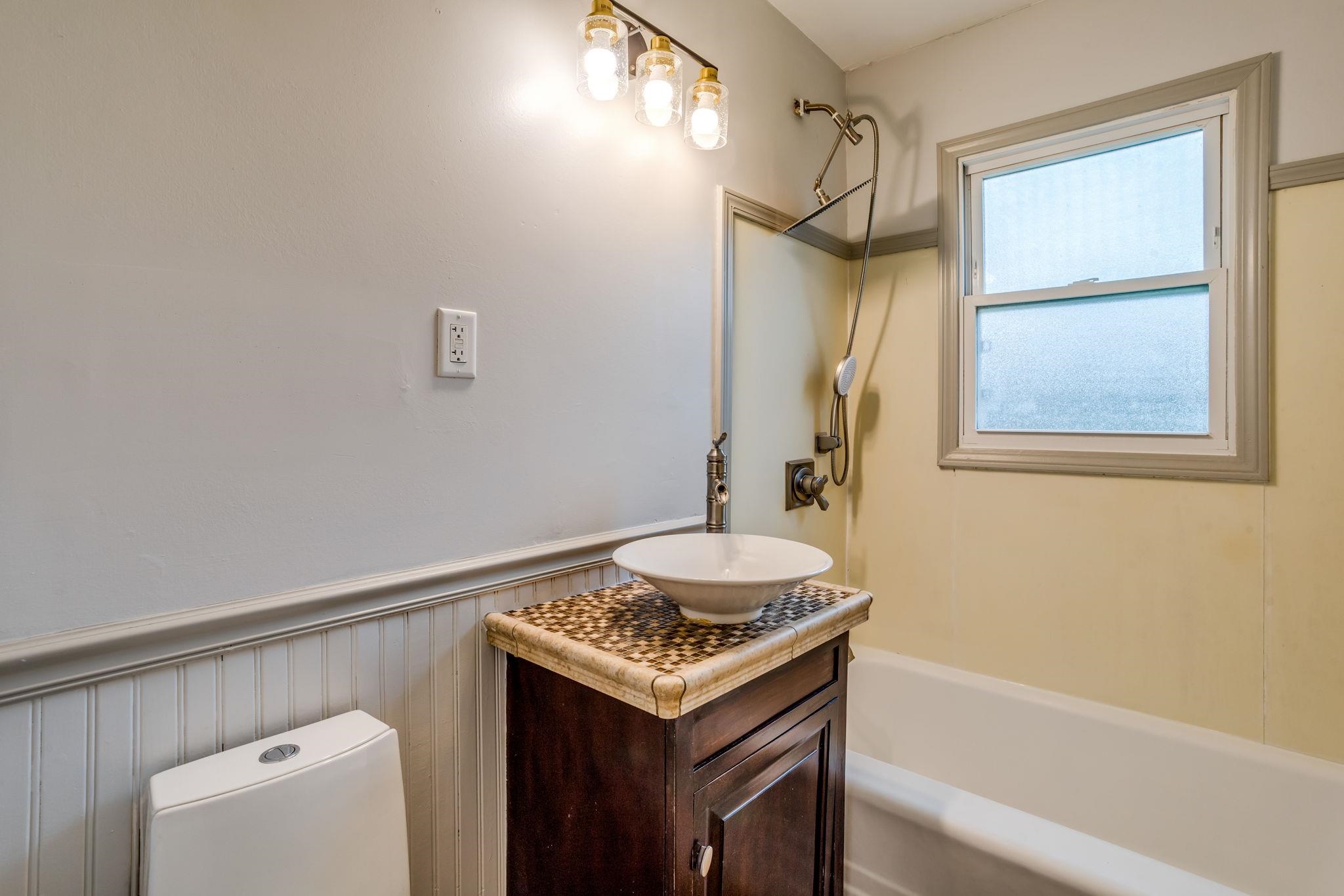1134 S Fabrique Dr, Wichita, Kansas image 16