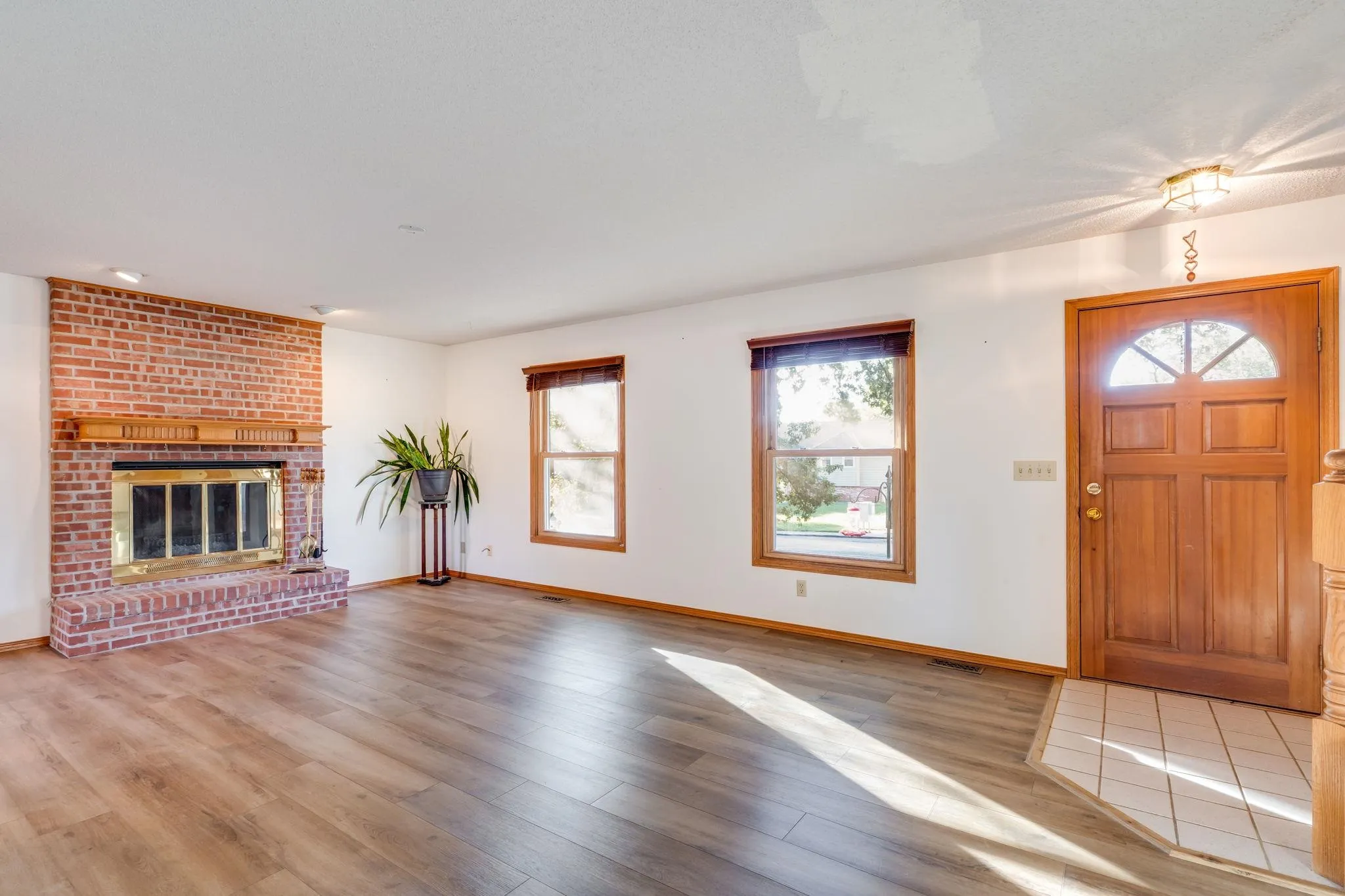 Derby, Kansas 67037, United States, 4 Bedrooms Bedrooms, ,4 BathroomsBathrooms,Residential,Active,232943