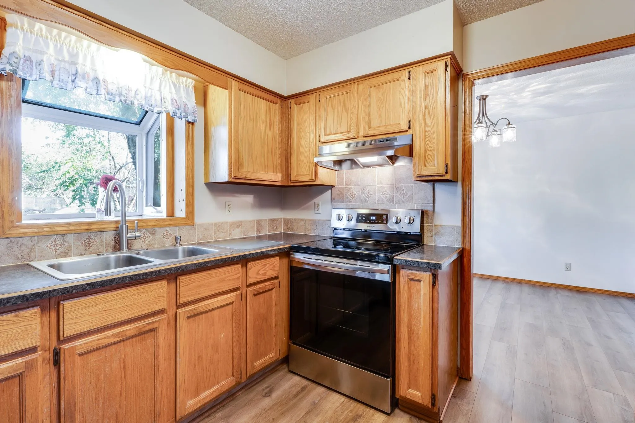 Derby, Kansas 67037, United States, 4 Bedrooms Bedrooms, ,4 BathroomsBathrooms,Residential,Active,232943