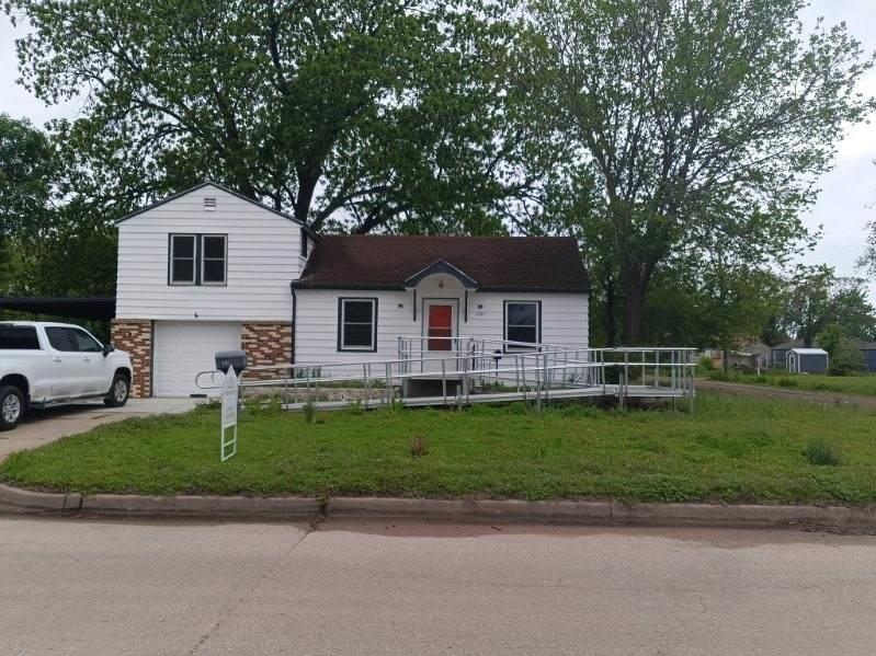 1701 S Millwood St, Wichita, Kansas image 1