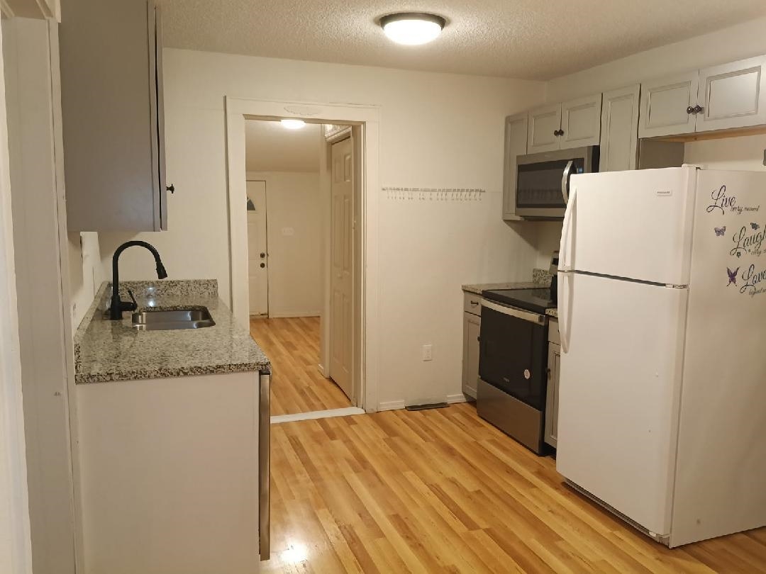 1701 S Millwood St, Wichita, Kansas image 5