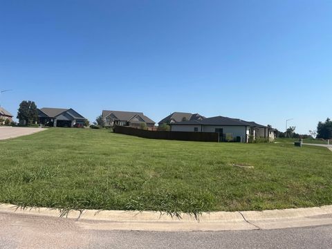 Vacant Land For Sale - 4674 W Emerald Bay Ct<br/> Sedgwick County, Wichita, KS 67205