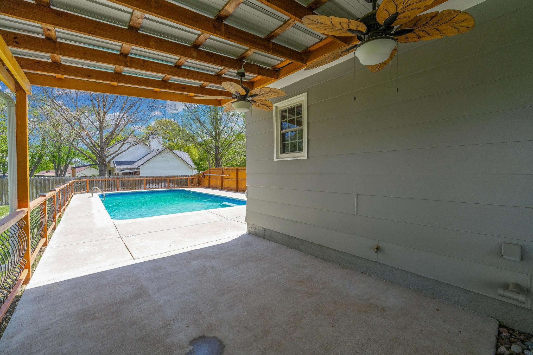 14320 W Taft St, Wichita, Kansas image 32