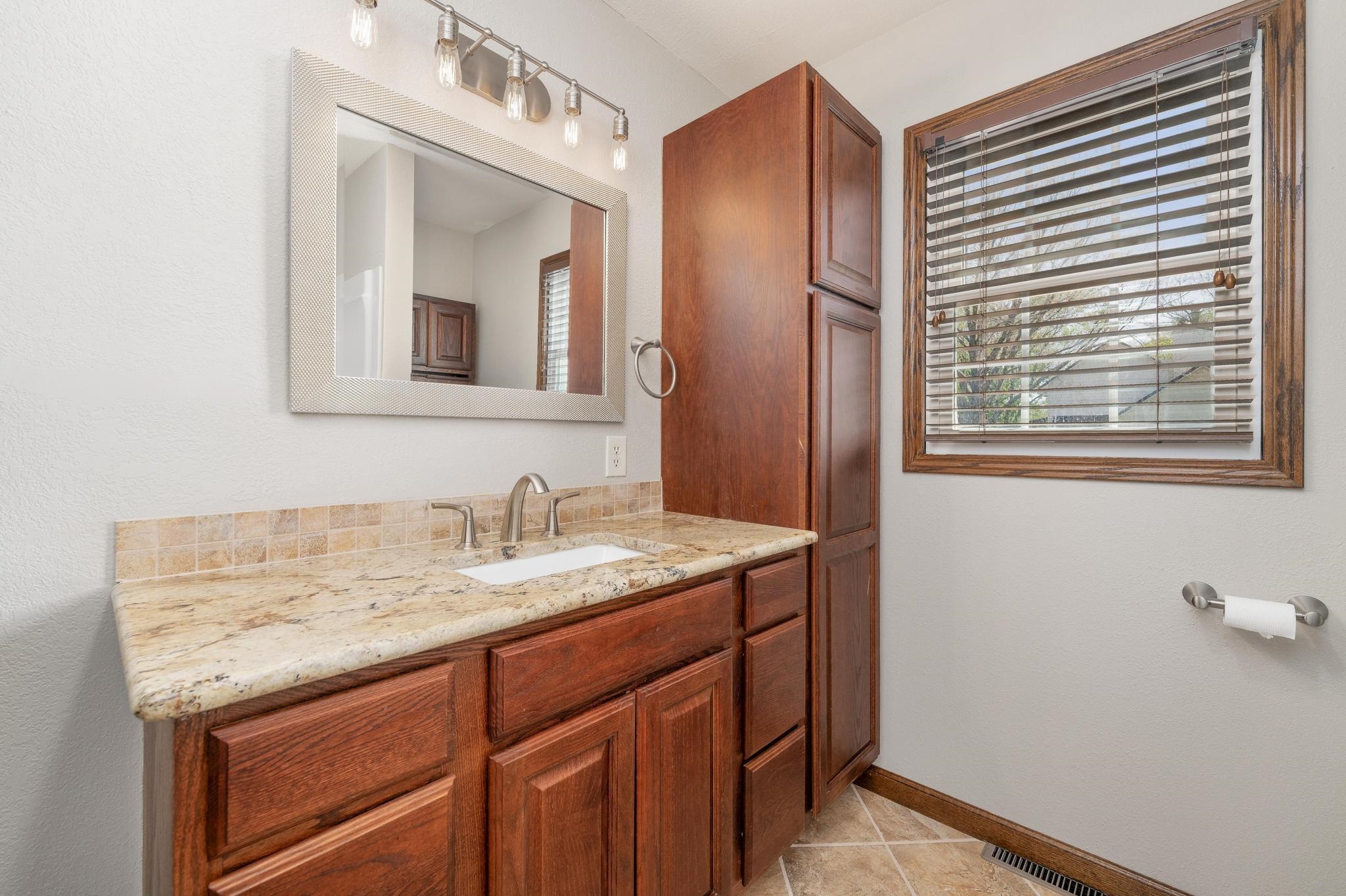 14320 W Taft St, Wichita, Kansas image 20