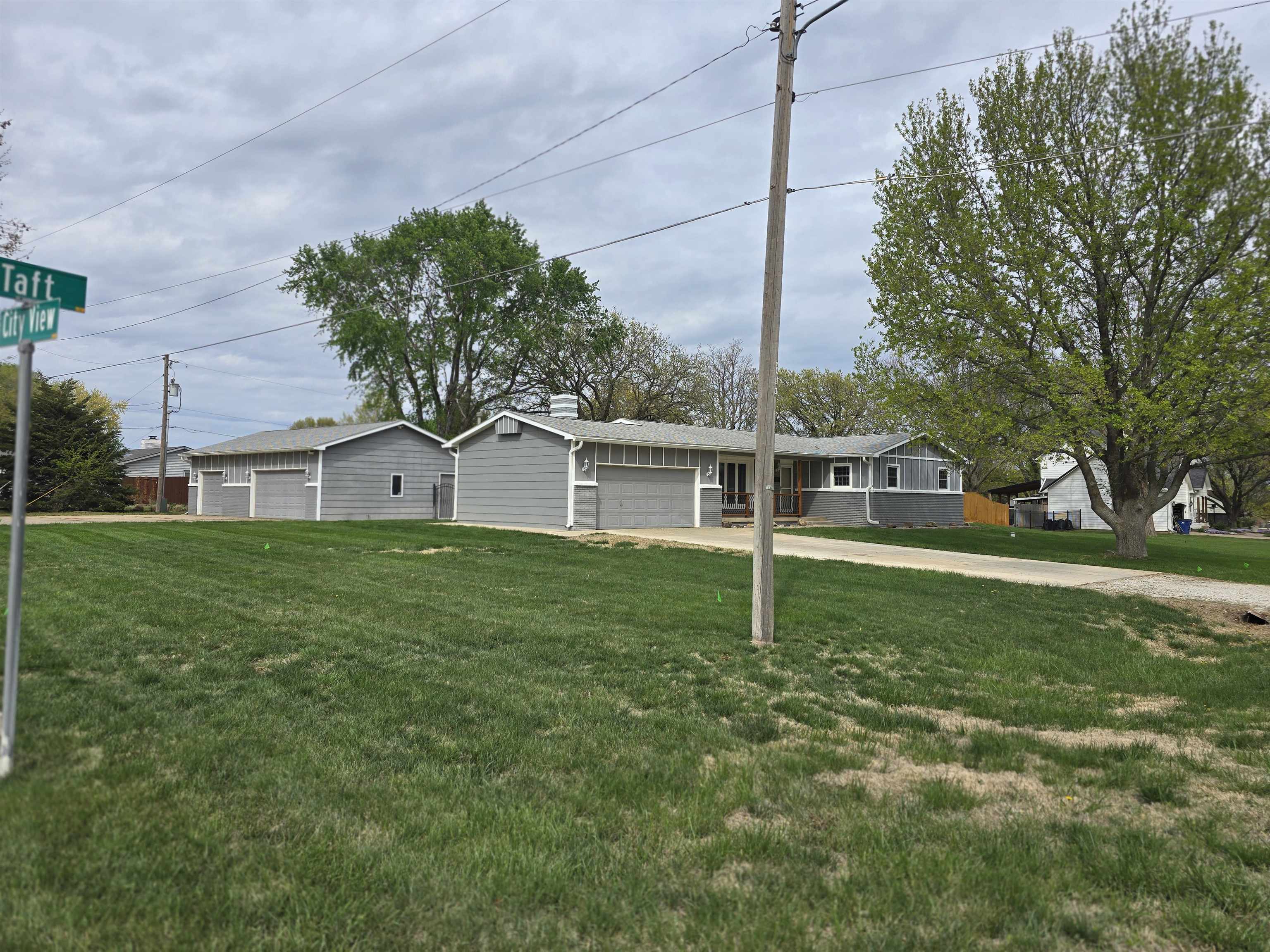 14320 W Taft St, Wichita, Kansas image 1