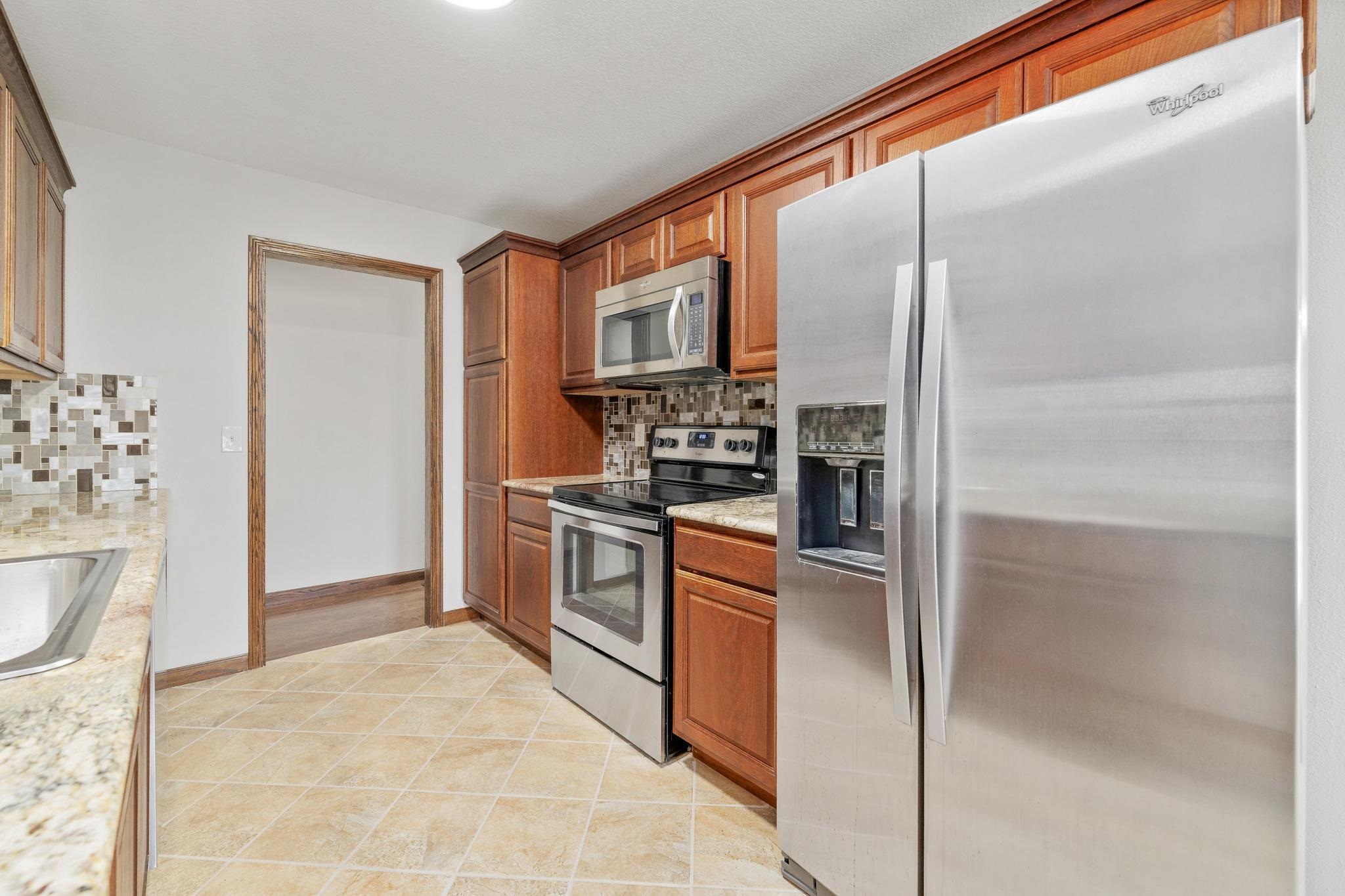 14320 W Taft St, Wichita, Kansas image 14