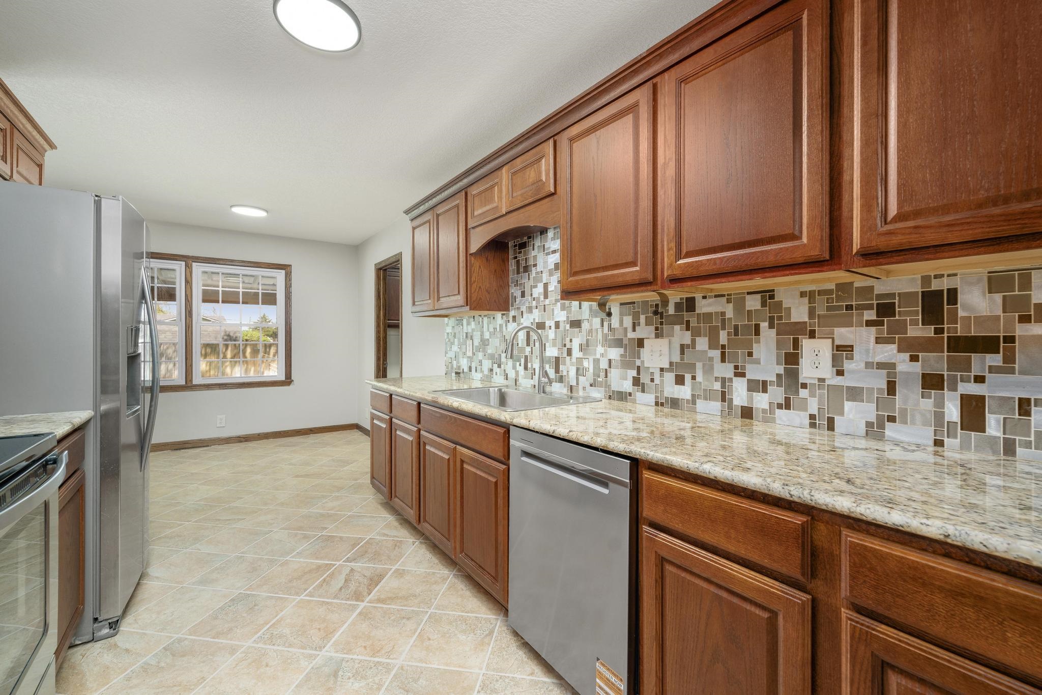 14320 W Taft St, Wichita, Kansas image 17