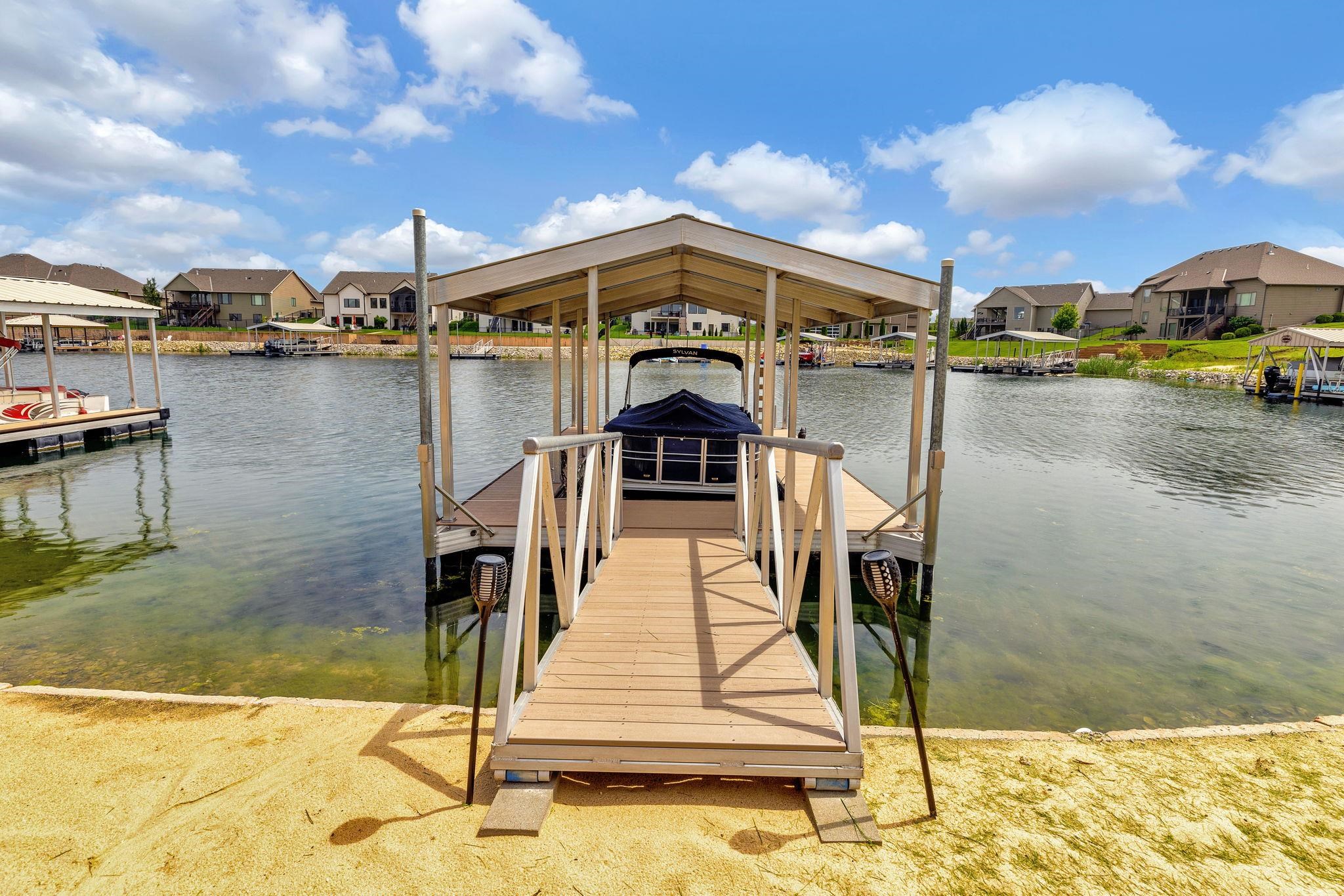 2616 N Paradise Ct, Wichita, Kansas image 33