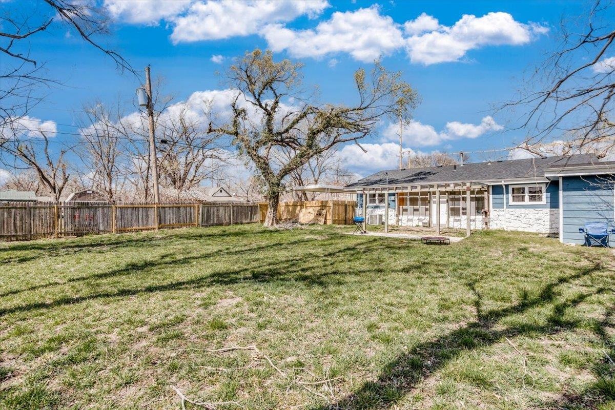 317 E 6th St, Halstead, Kansas image 29