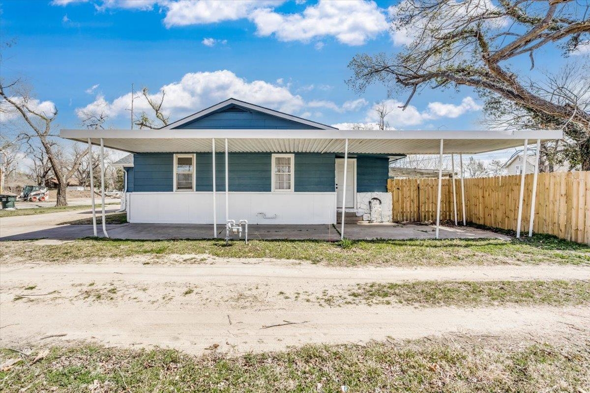 317 E 6th St, Halstead, Kansas image 35