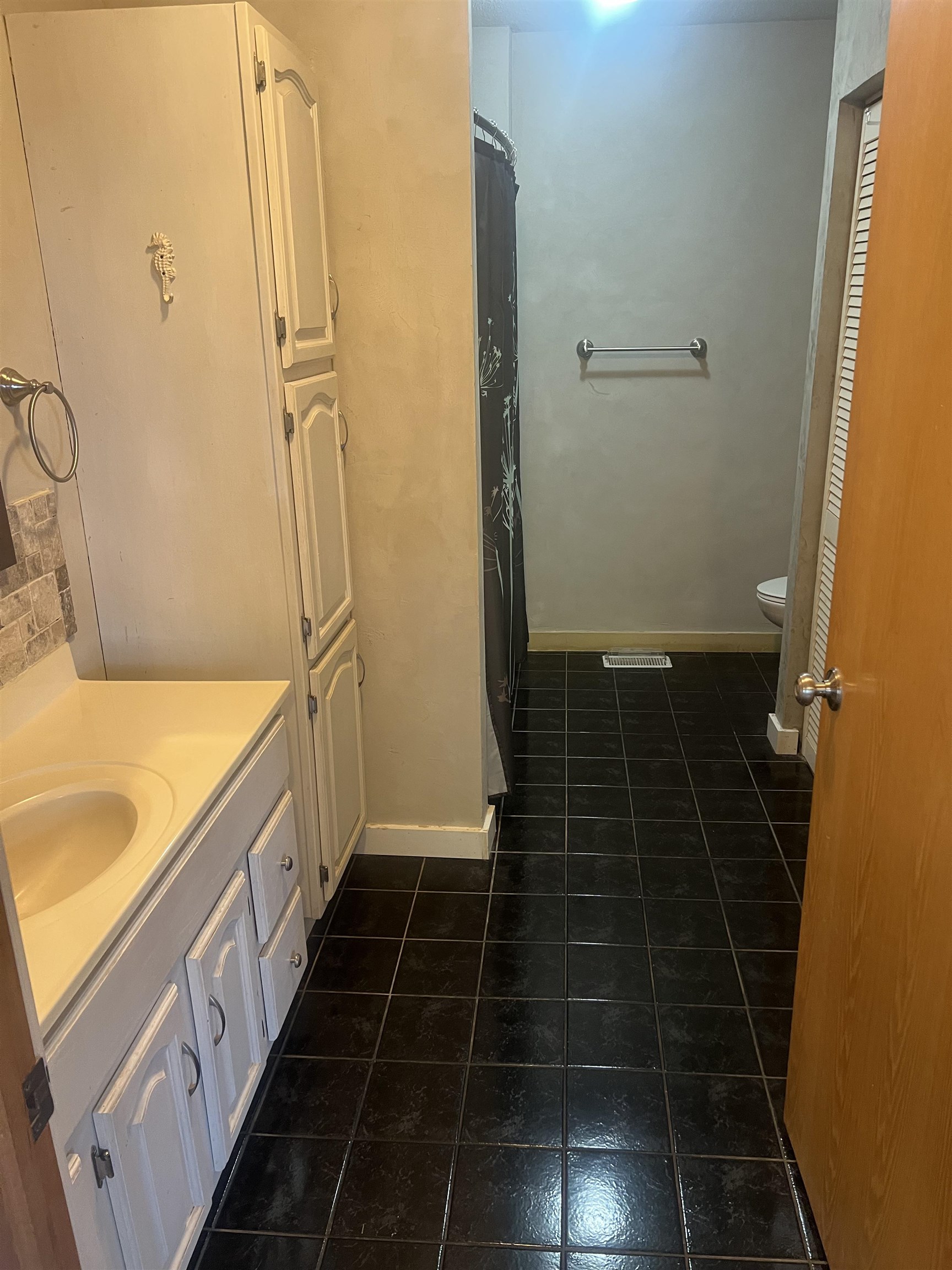 2041 N Link Rd, Salina, Kansas image 13