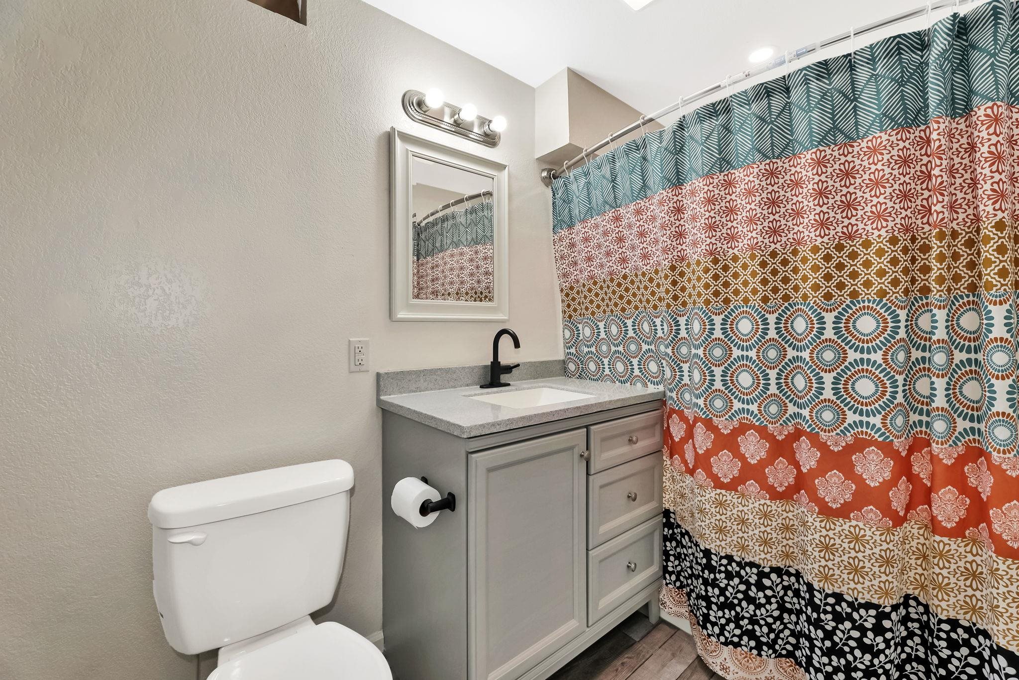 Haysville, Kansas 67060, United States, 3 Bedrooms Bedrooms, ,3 BathroomsBathrooms,Residential,Pending,61714