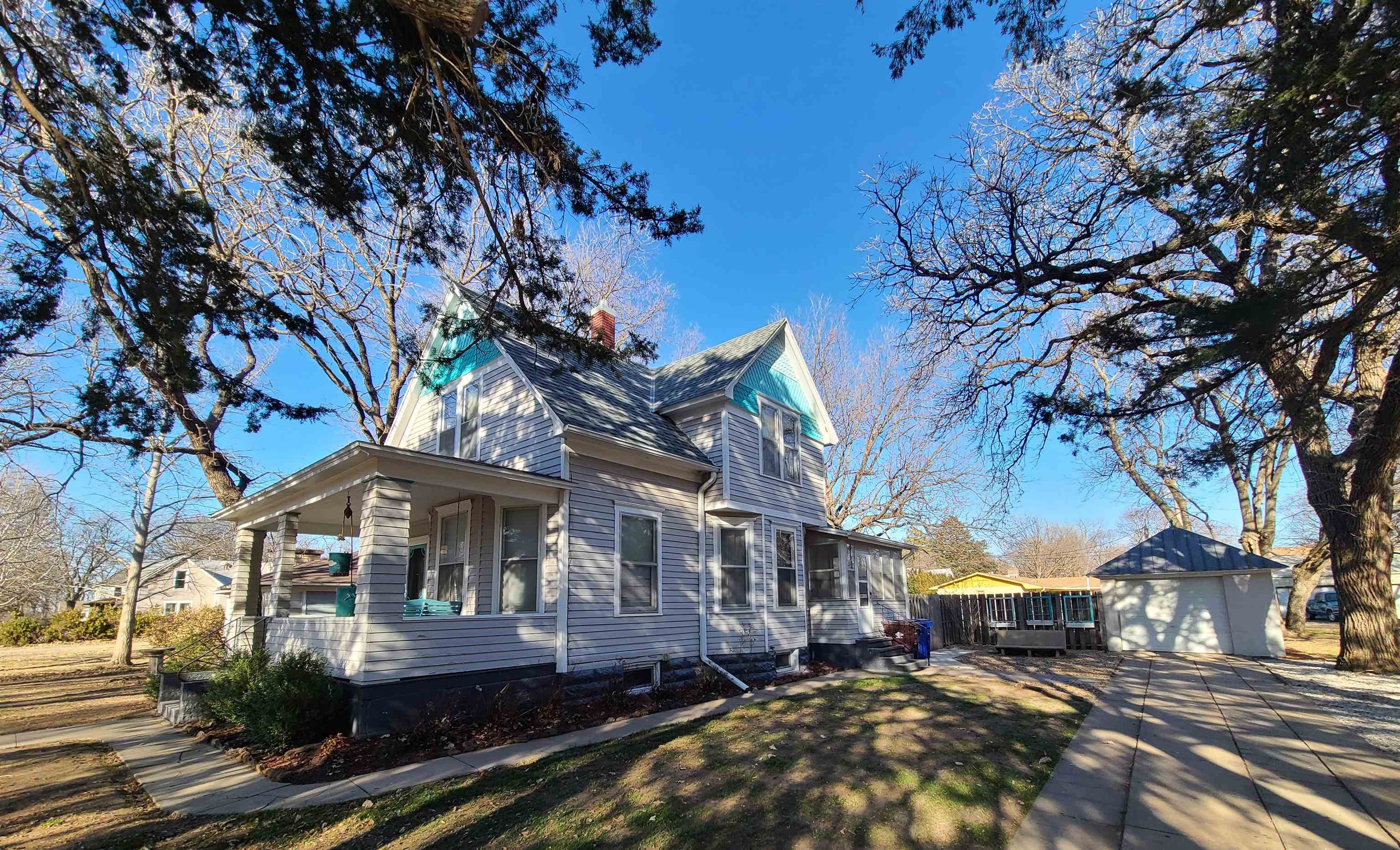514 N Chestnut St, Lindsborg, Kansas image 3
