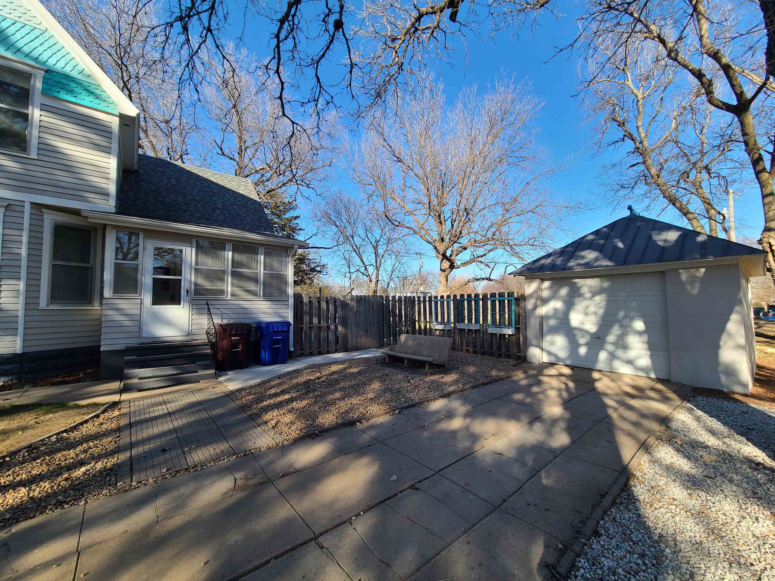 514 N Chestnut St, Lindsborg, Kansas image 4